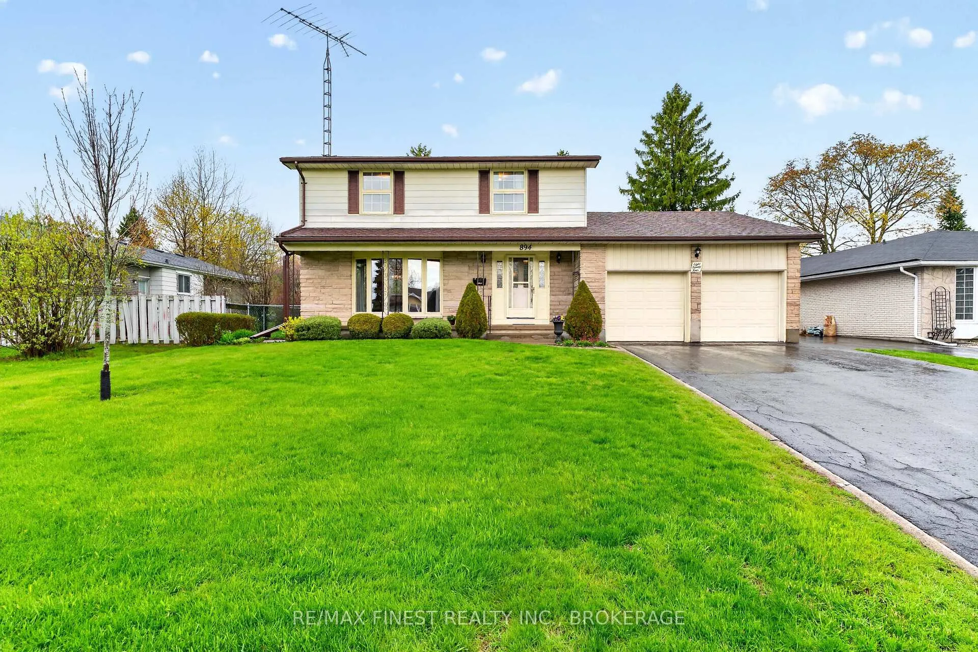 Photo 1 of 894 Auden Park Drive, Kingston, City Southwest — HOMEH