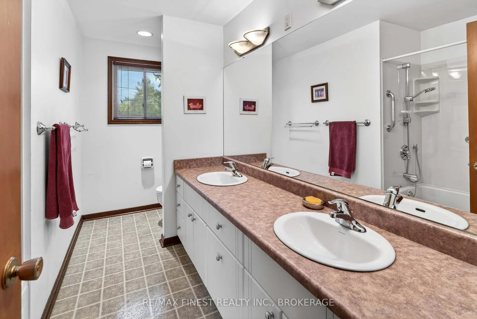 Photo 27 of 894 Auden Park Drive, Kingston, City Southwest — HOMEH