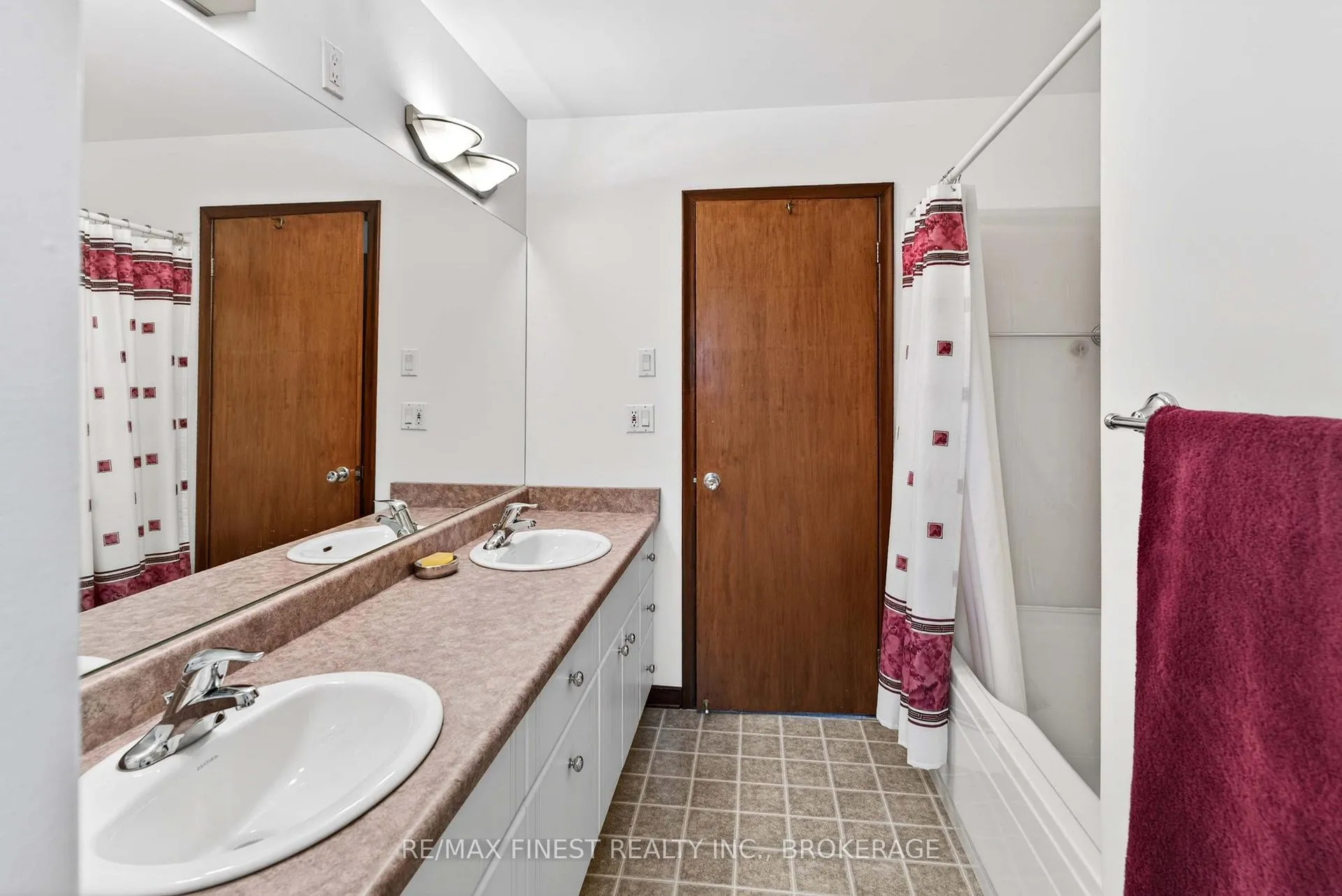 Photo 29 of 894 Auden Park Drive, Kingston, City Southwest — HOMEH