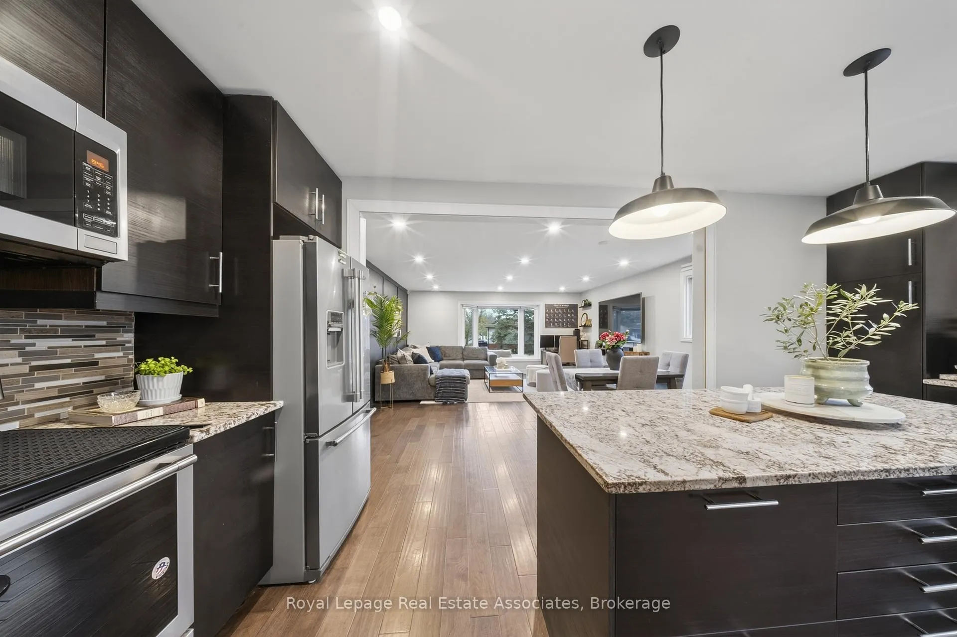 Photo 17 of 118 Parkview Drive, Orangeville — HOMEH