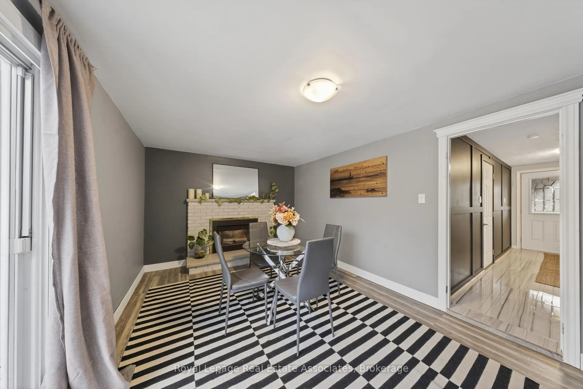 Photo 20 of 118 Parkview Drive, Orangeville — HOMEH
