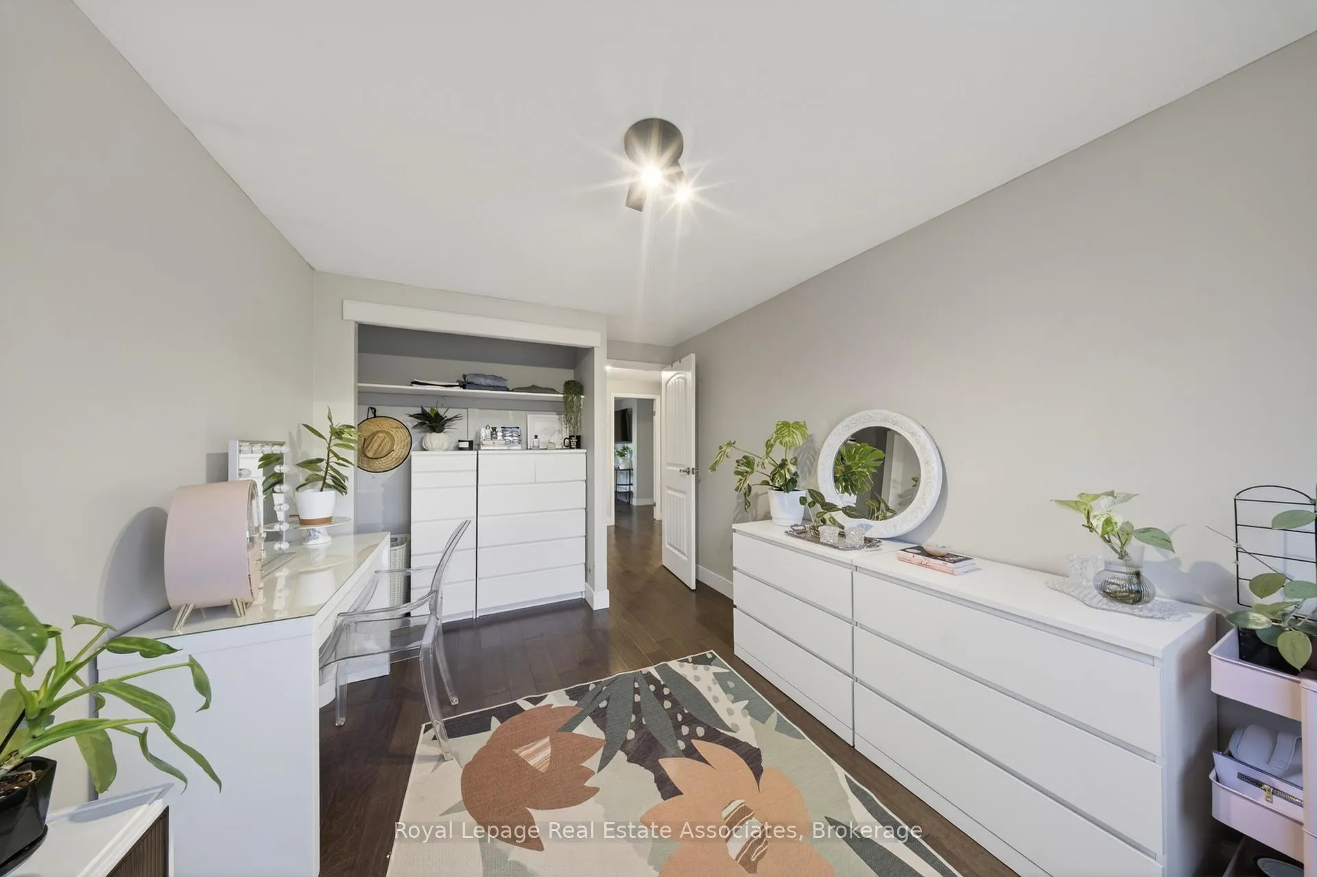 Photo 23 of 118 Parkview Drive, Orangeville — HOMEH
