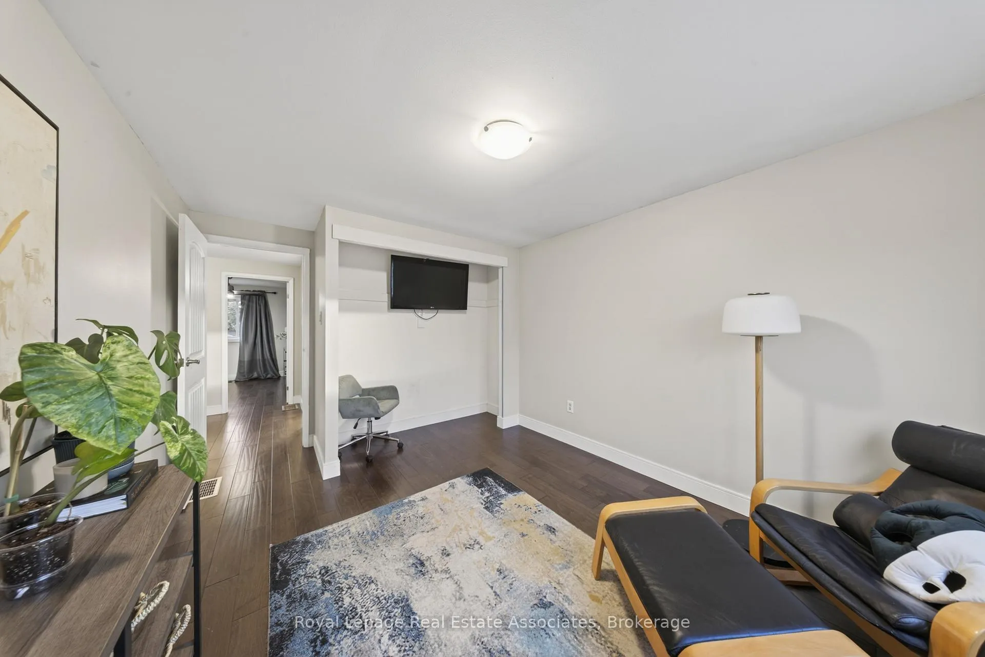 Photo 31 of 118 Parkview Drive, Orangeville — HOMEH