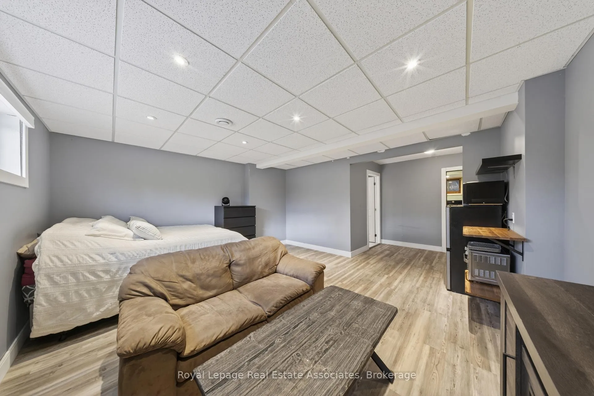 Photo 34 of 118 Parkview Drive, Orangeville — HOMEH