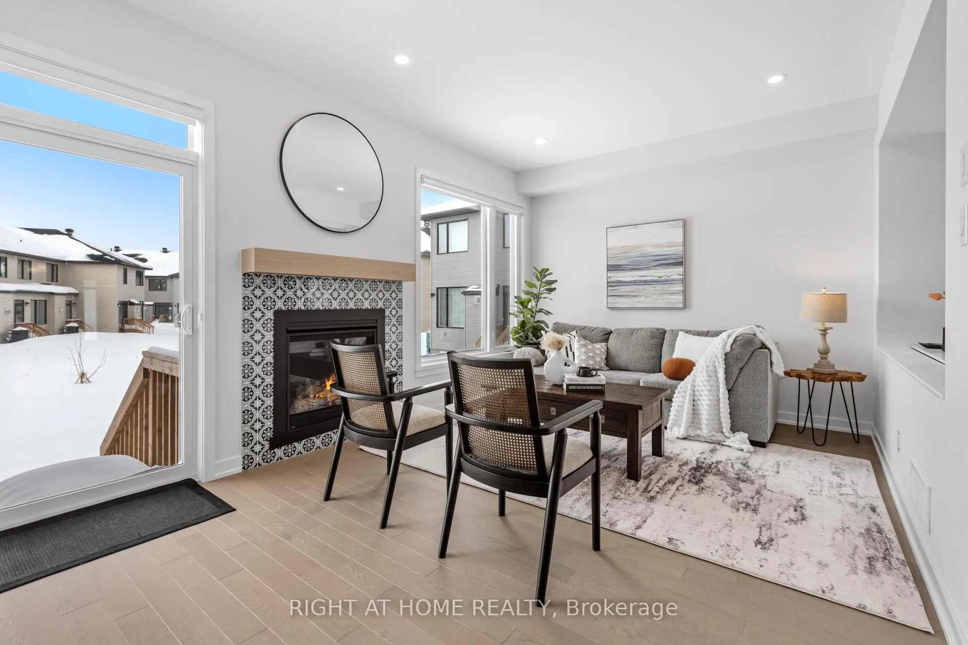 Photo 14 of 674 Honeydew Street, Ottawa, Riverside South/Gloucester Glen — HOMEH