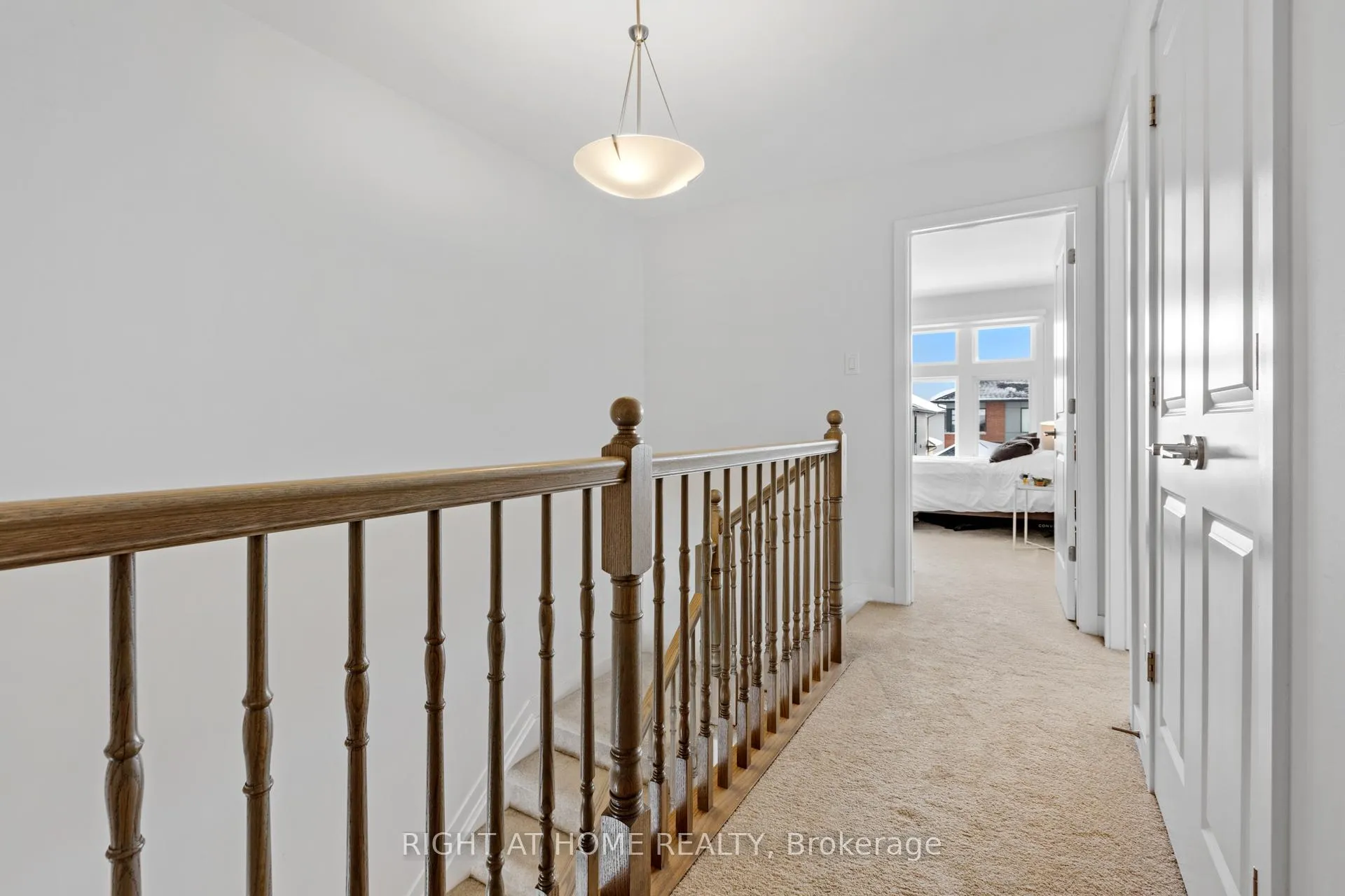 Photo 18 of 674 Honeydew Street, Ottawa, Riverside South/Gloucester Glen — HOMEH