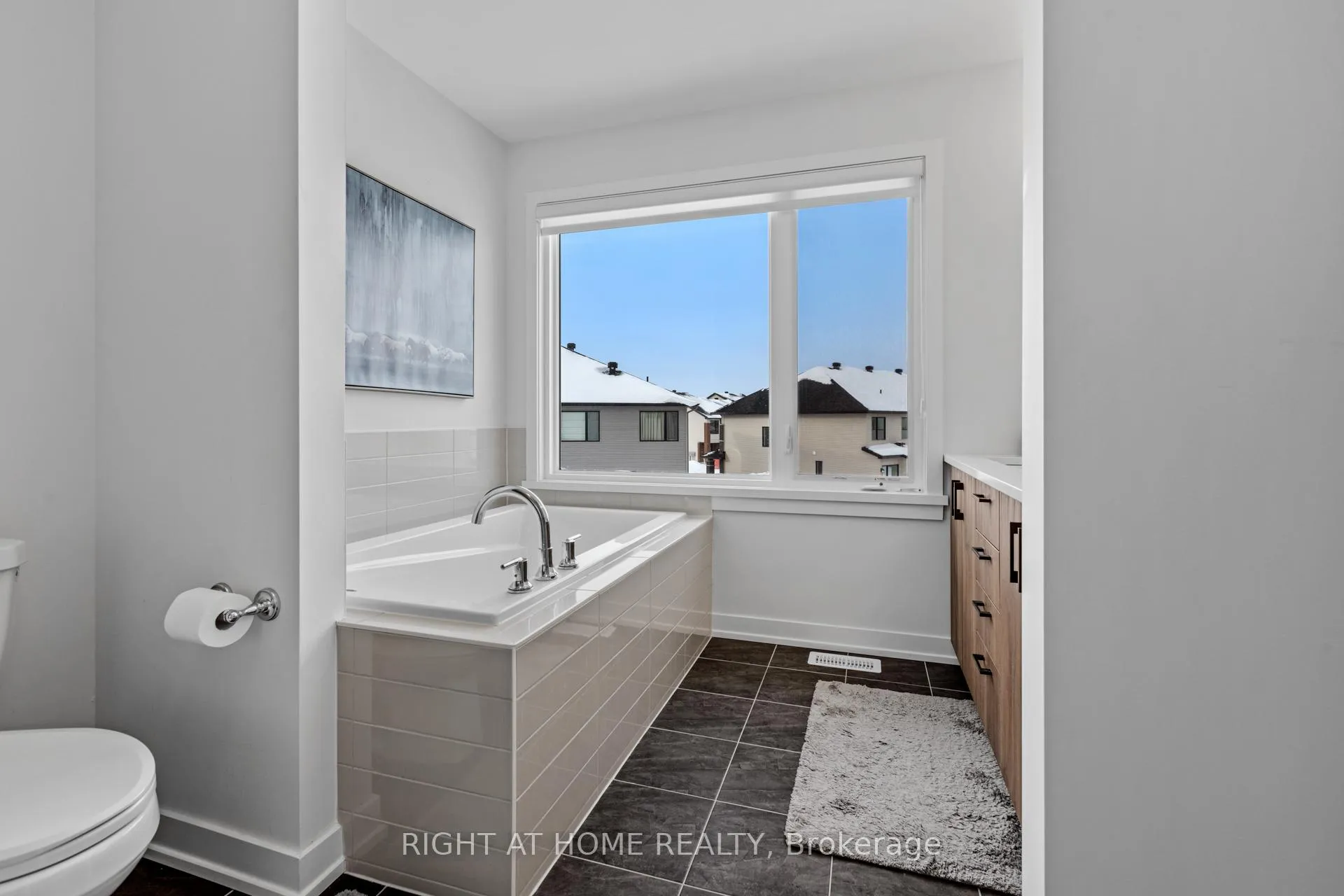 Photo 30 of 674 Honeydew Street, Ottawa, Riverside South/Gloucester Glen — HOMEH