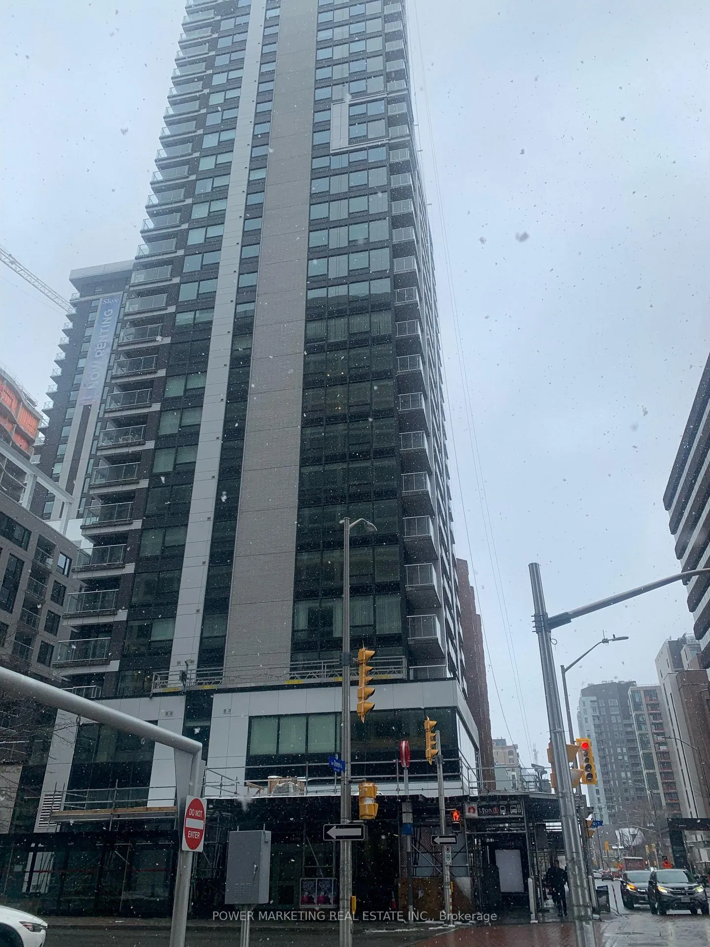 Photo 3 of Unit 408, 340 Queen Street, Ottawa, Ottawa Centre — HOMEH
