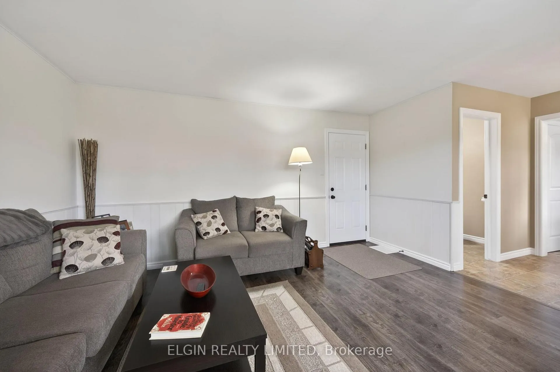 Photo 14 of 112 Park Avenue, St. Thomas — HOMEH