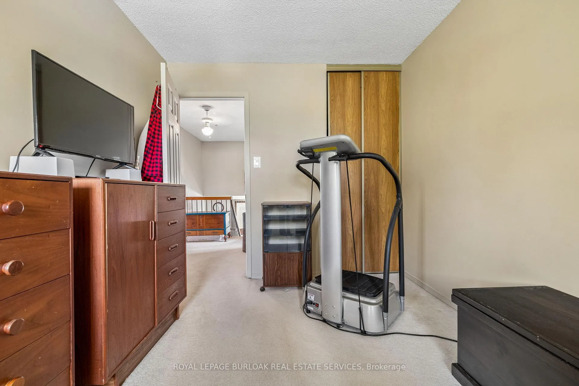 Photo 21 of 21 Lionshead Lookout, Brampton, Westgate — HOMEH