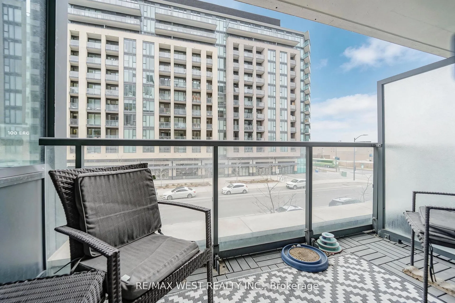 Photo 6 of Unit 229, 99 Eagle Rock Way, Vaughan, Rural Vaughan — HOMEH