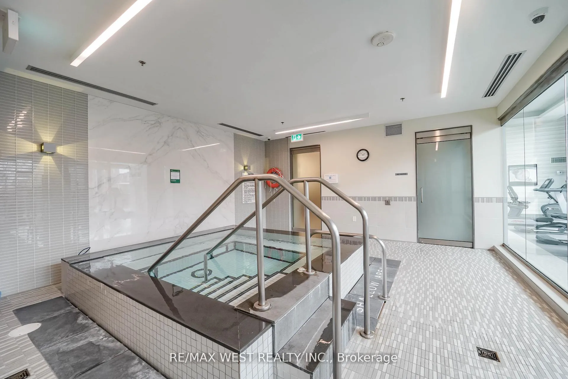 Photo 9 of Unit 229, 99 Eagle Rock Way, Vaughan, Rural Vaughan — HOMEH