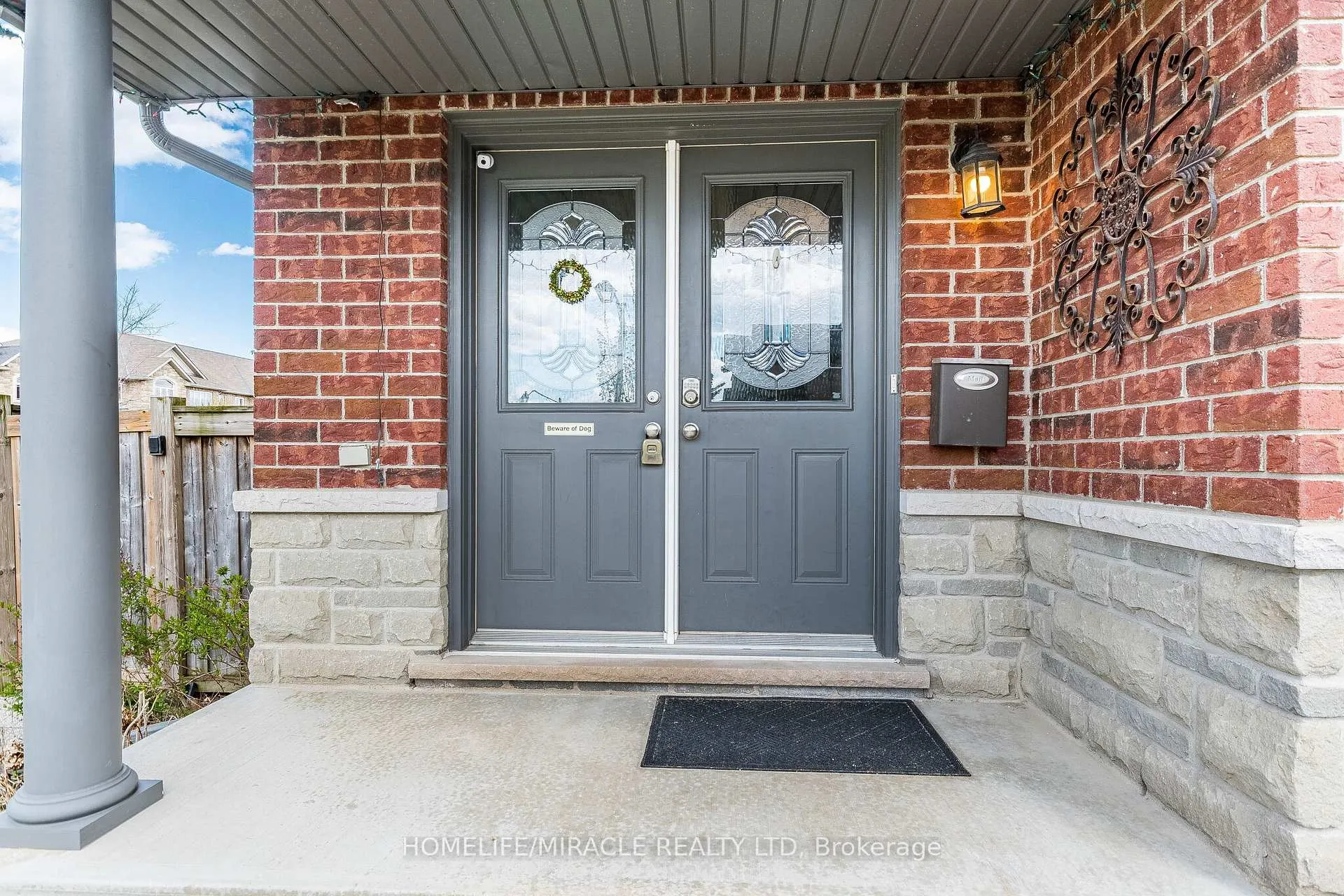 Photo 3 of 222 Pelech Crescent, Hamilton, Hannon — HOMEH