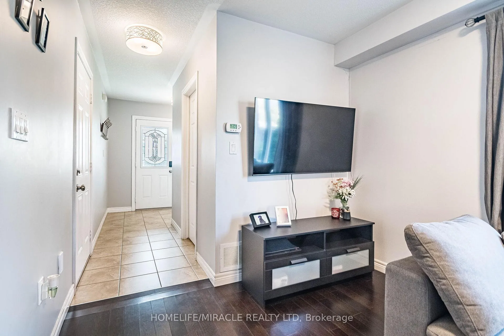 Photo 7 of 222 Pelech Crescent, Hamilton, Hannon — HOMEH