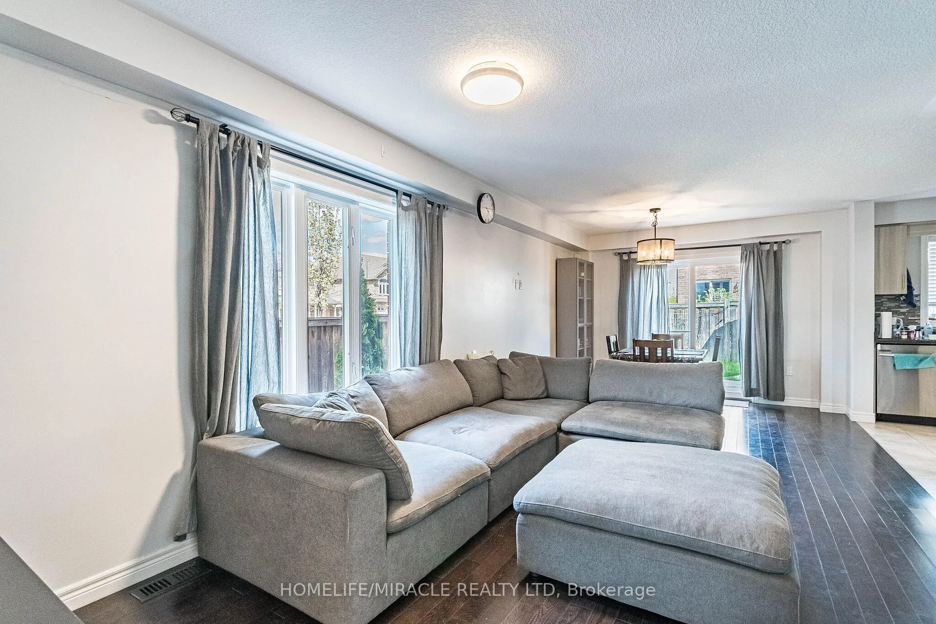 Photo 8 of 222 Pelech Crescent, Hamilton, Hannon — HOMEH