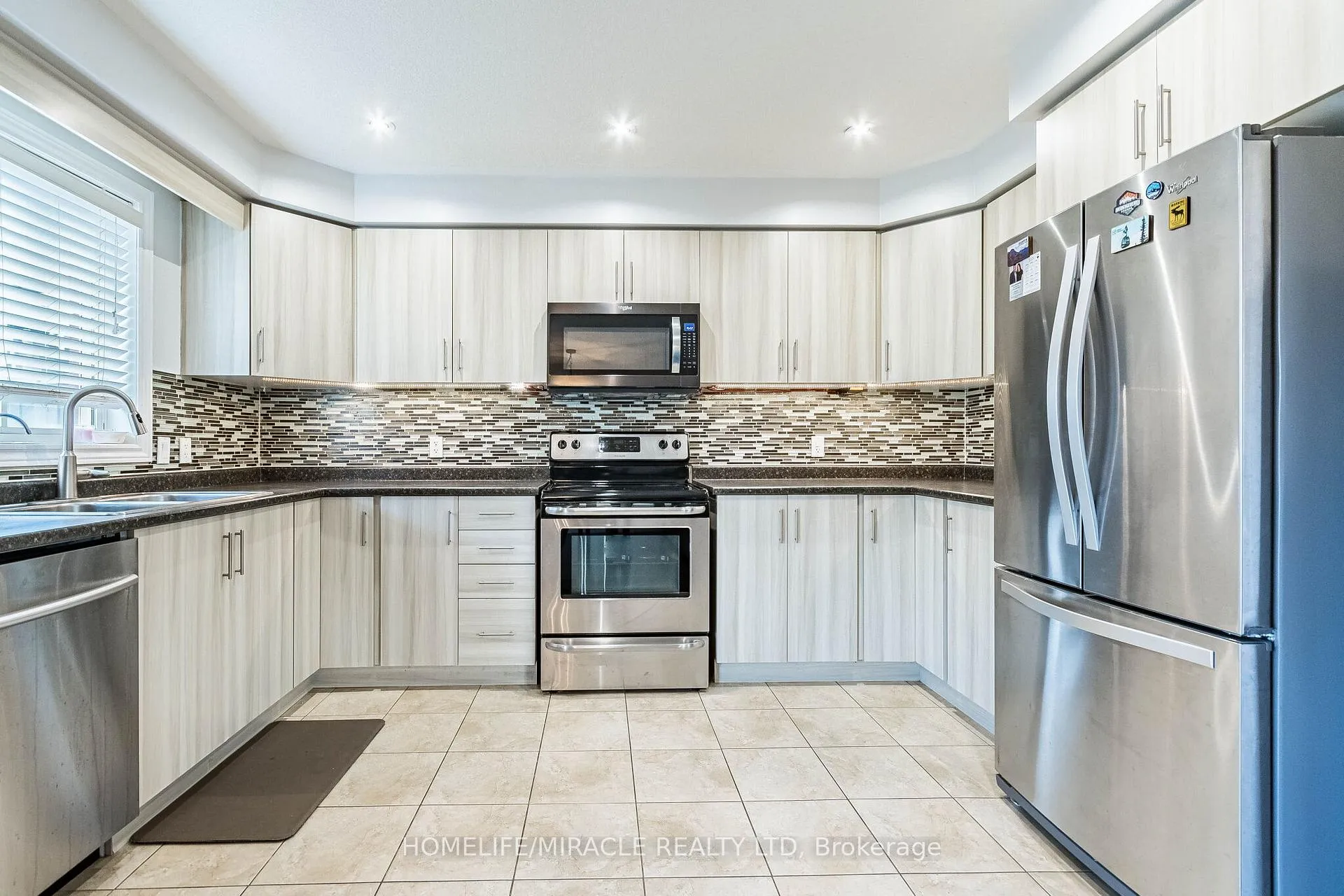Photo 17 of 222 Pelech Crescent, Hamilton, Hannon — HOMEH