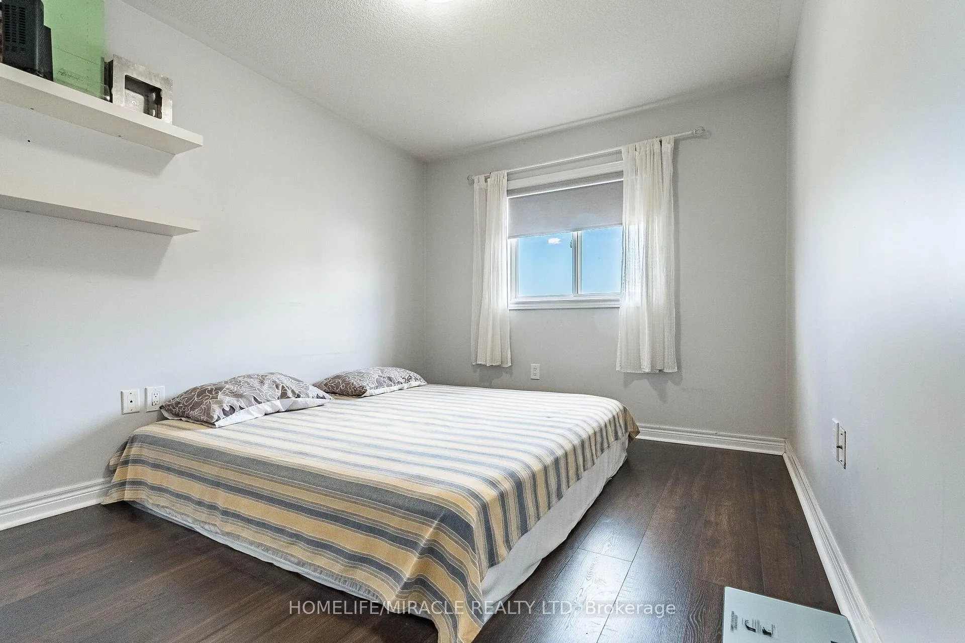 Photo 32 of 222 Pelech Crescent, Hamilton, Hannon — HOMEH