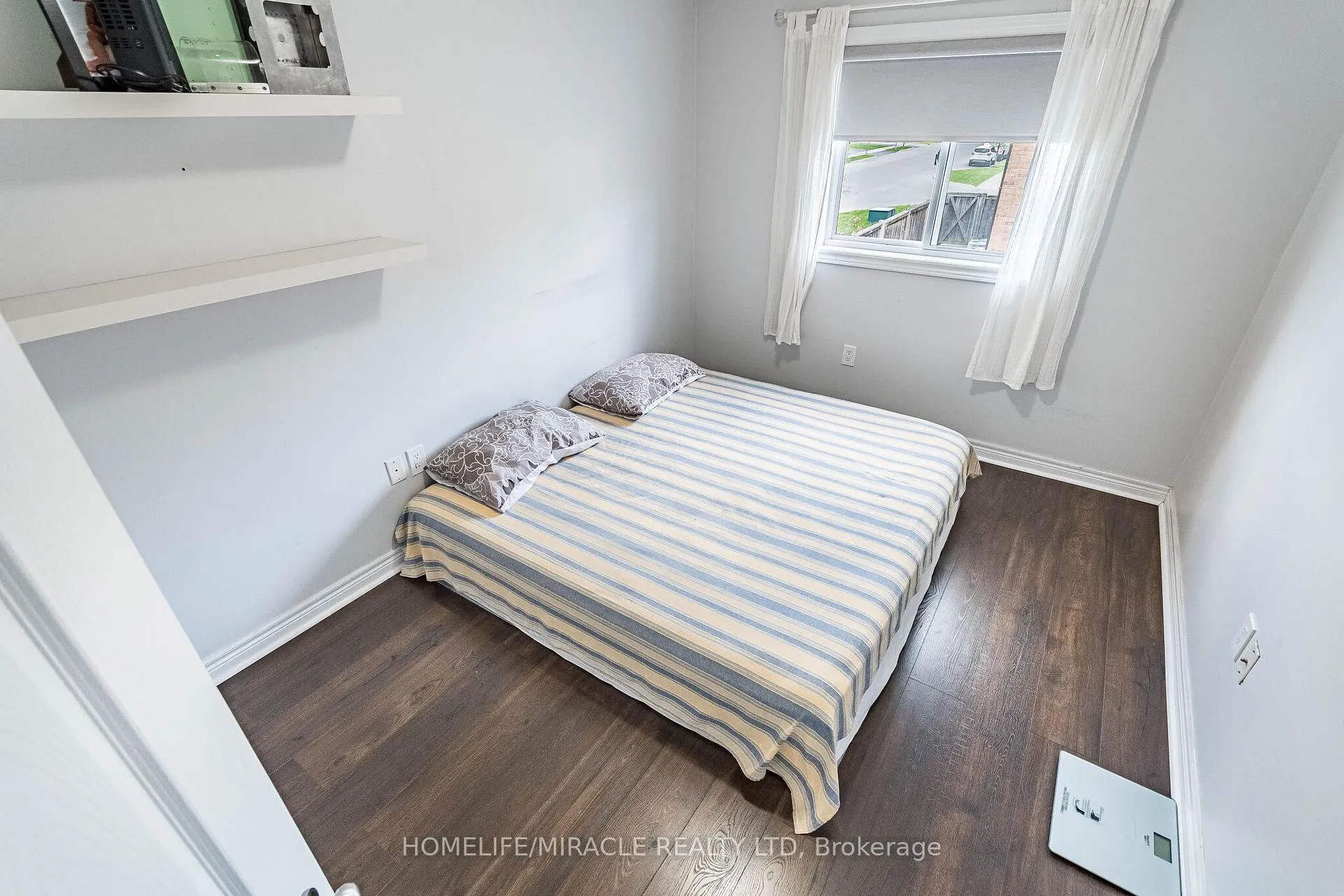 Photo 35 of 222 Pelech Crescent, Hamilton, Hannon — HOMEH