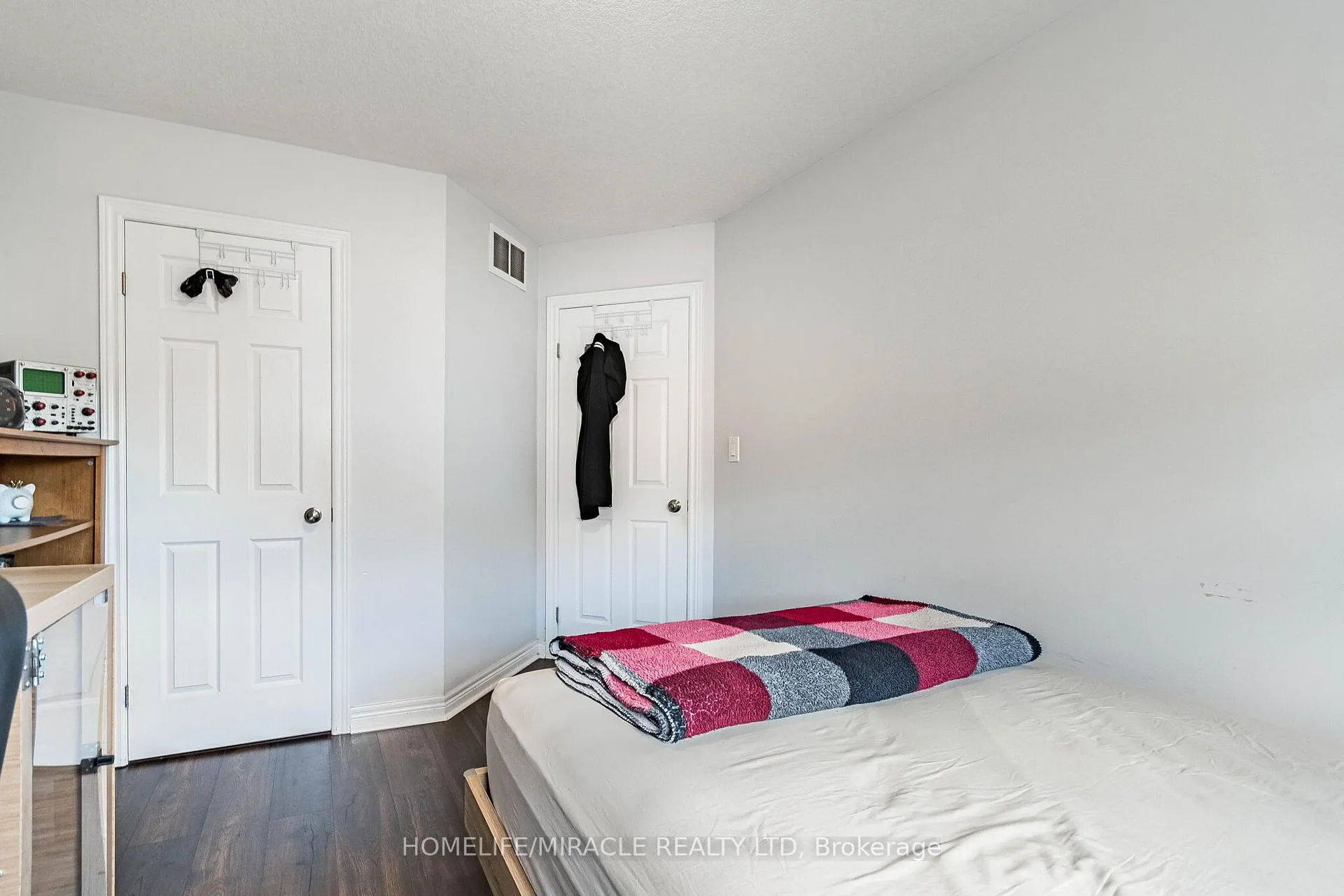 Photo 38 of 222 Pelech Crescent, Hamilton, Hannon — HOMEH
