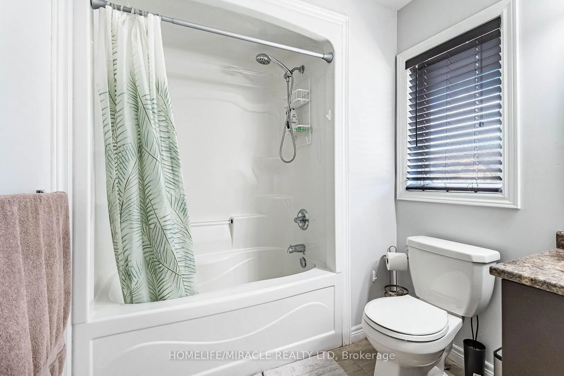 Photo 41 of 222 Pelech Crescent, Hamilton, Hannon — HOMEH