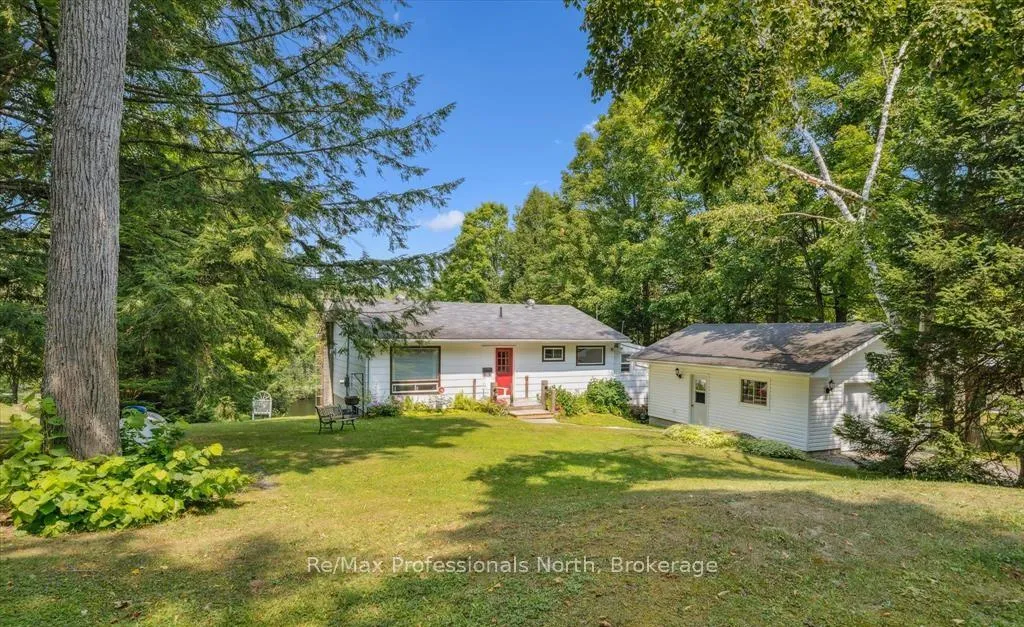 Photo 2 of 1042 River Haven Road, Bracebridge, Draper — HOMEH