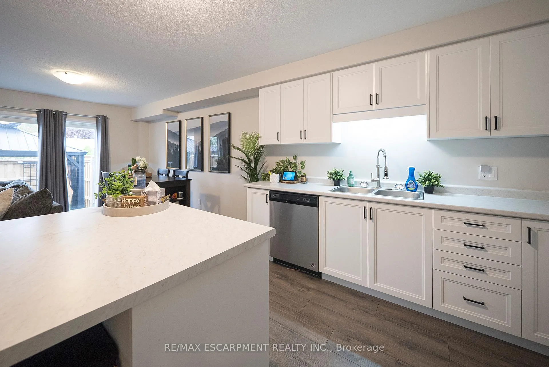 Photo 6 of Unit 27, 160 Stanley Street, Norfolk, Simcoe — HOMEH