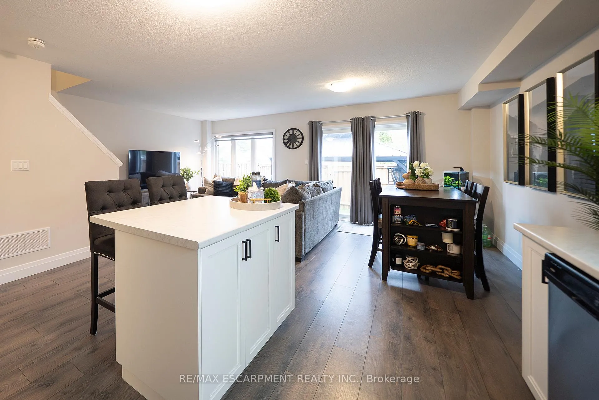 Photo 7 of Unit 27, 160 Stanley Street, Norfolk, Simcoe — HOMEH