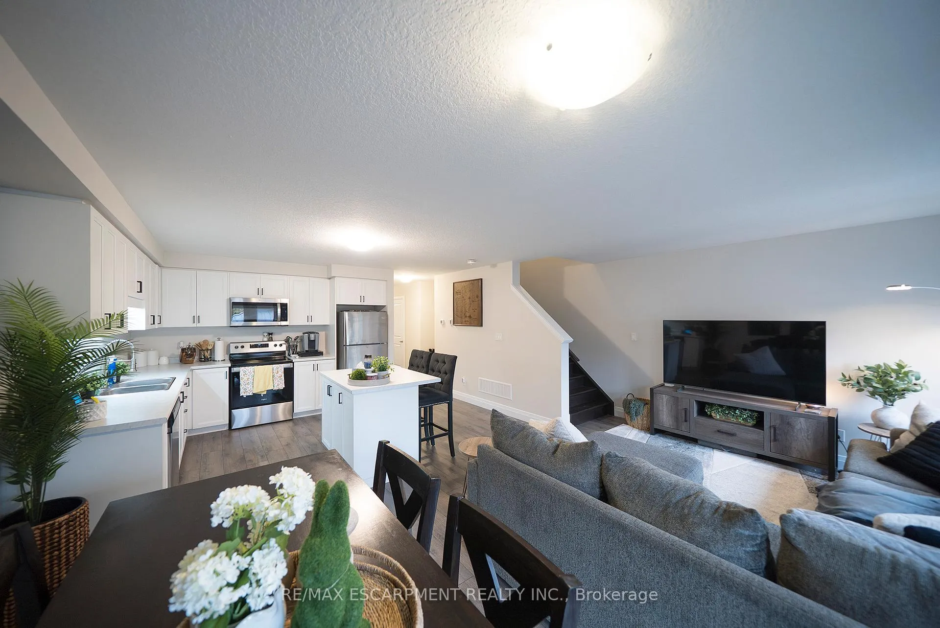 Photo 9 of Unit 27, 160 Stanley Street, Norfolk, Simcoe — HOMEH