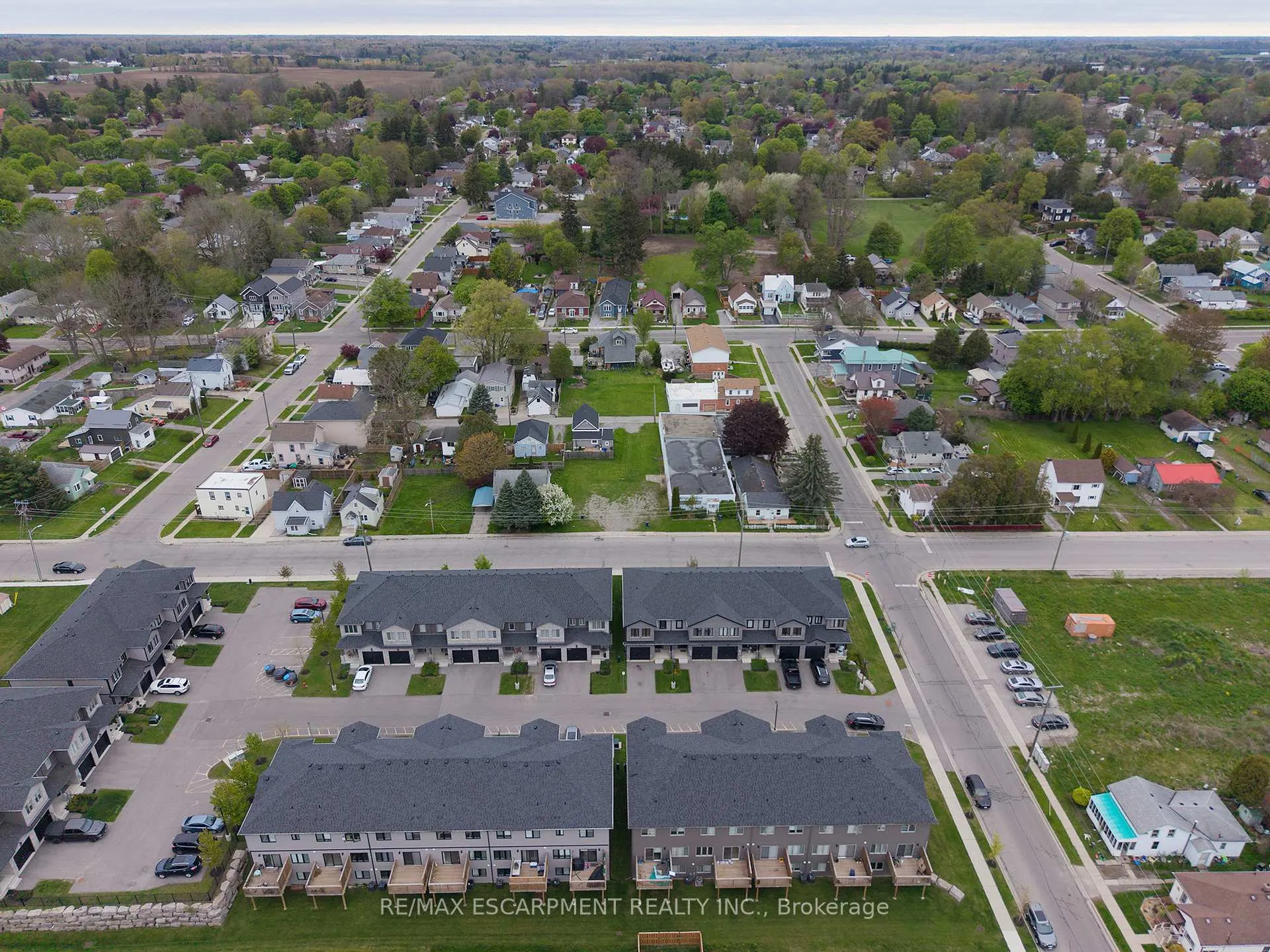 Photo 34 of Unit 27, 160 Stanley Street, Norfolk, Simcoe — HOMEH
