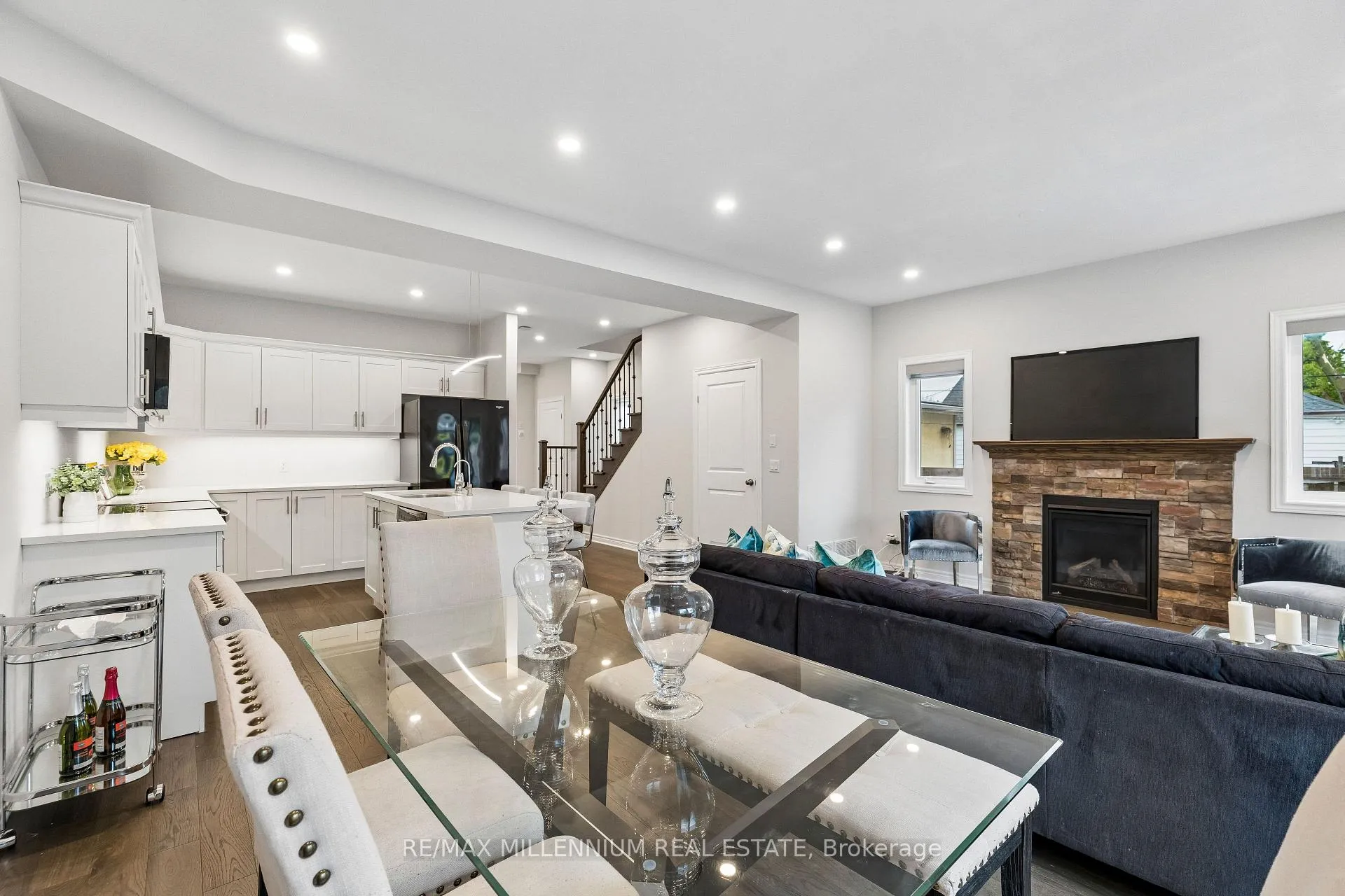 Photo 11 of 24B Greenwood Avenue, St. Catharines, Secord Woods — HOMEH