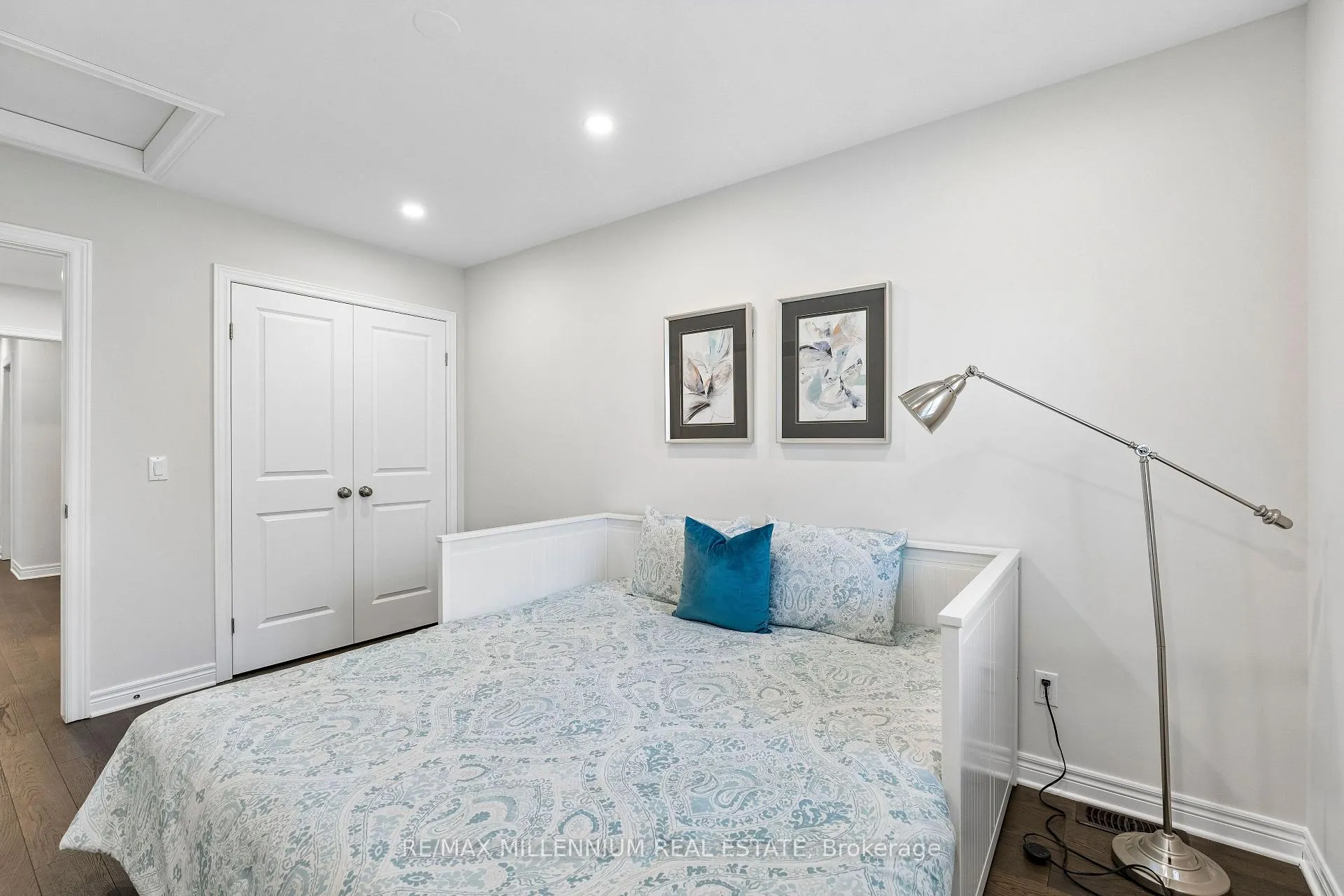 Photo 20 of 24B Greenwood Avenue, St. Catharines, Secord Woods — HOMEH