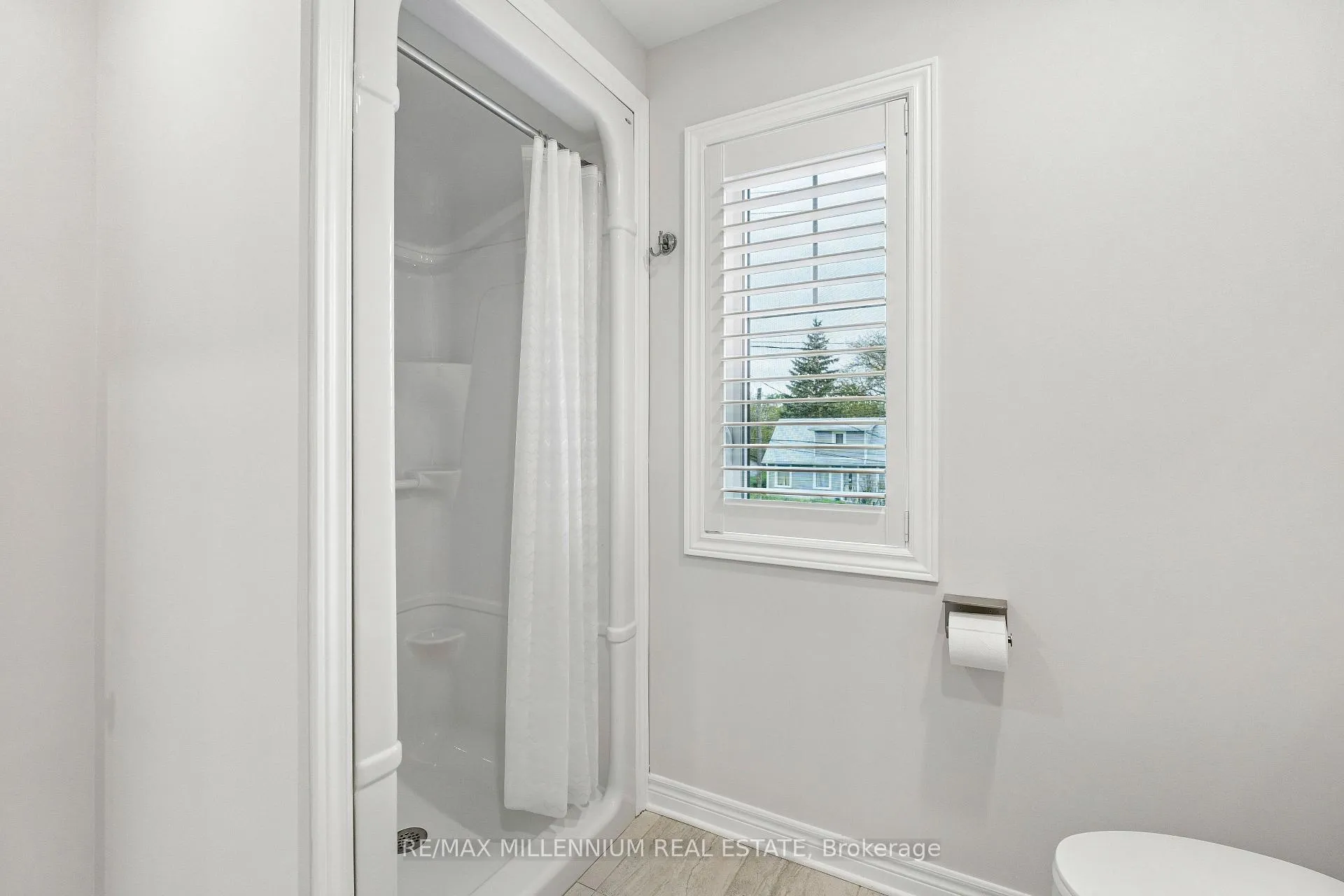 Photo 29 of 24B Greenwood Avenue, St. Catharines, Secord Woods — HOMEH