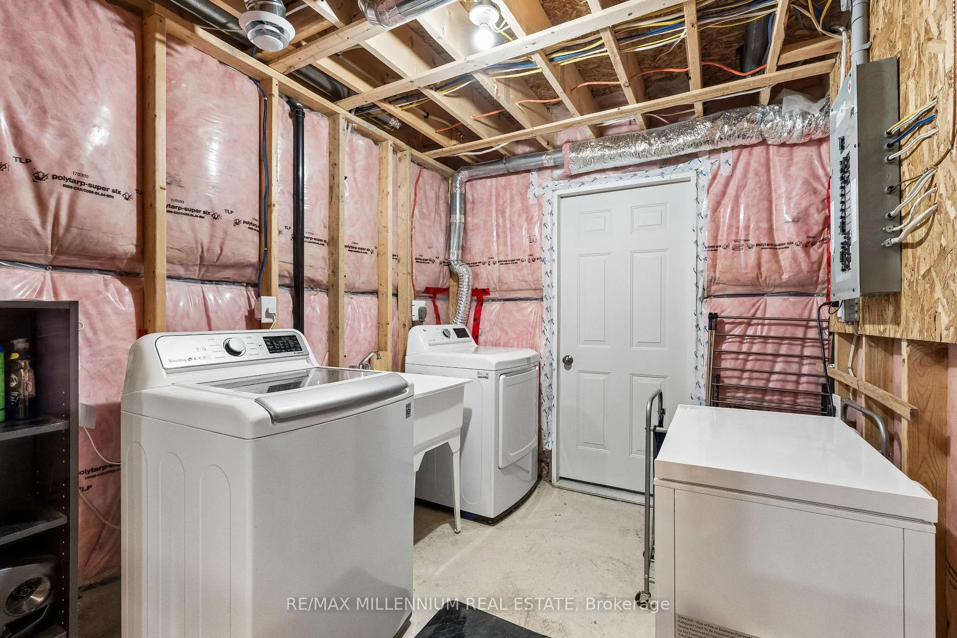 Photo 30 of 24B Greenwood Avenue, St. Catharines, Secord Woods — HOMEH