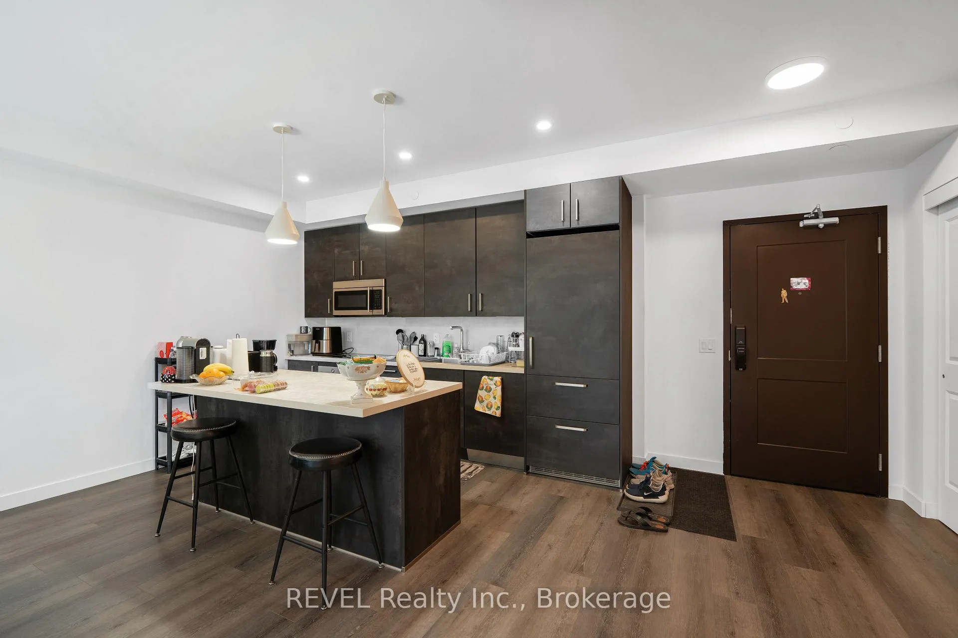 Photo 12 of Unit 216, 7549A Kalar Road, Niagara Falls, Brown — HOMEH