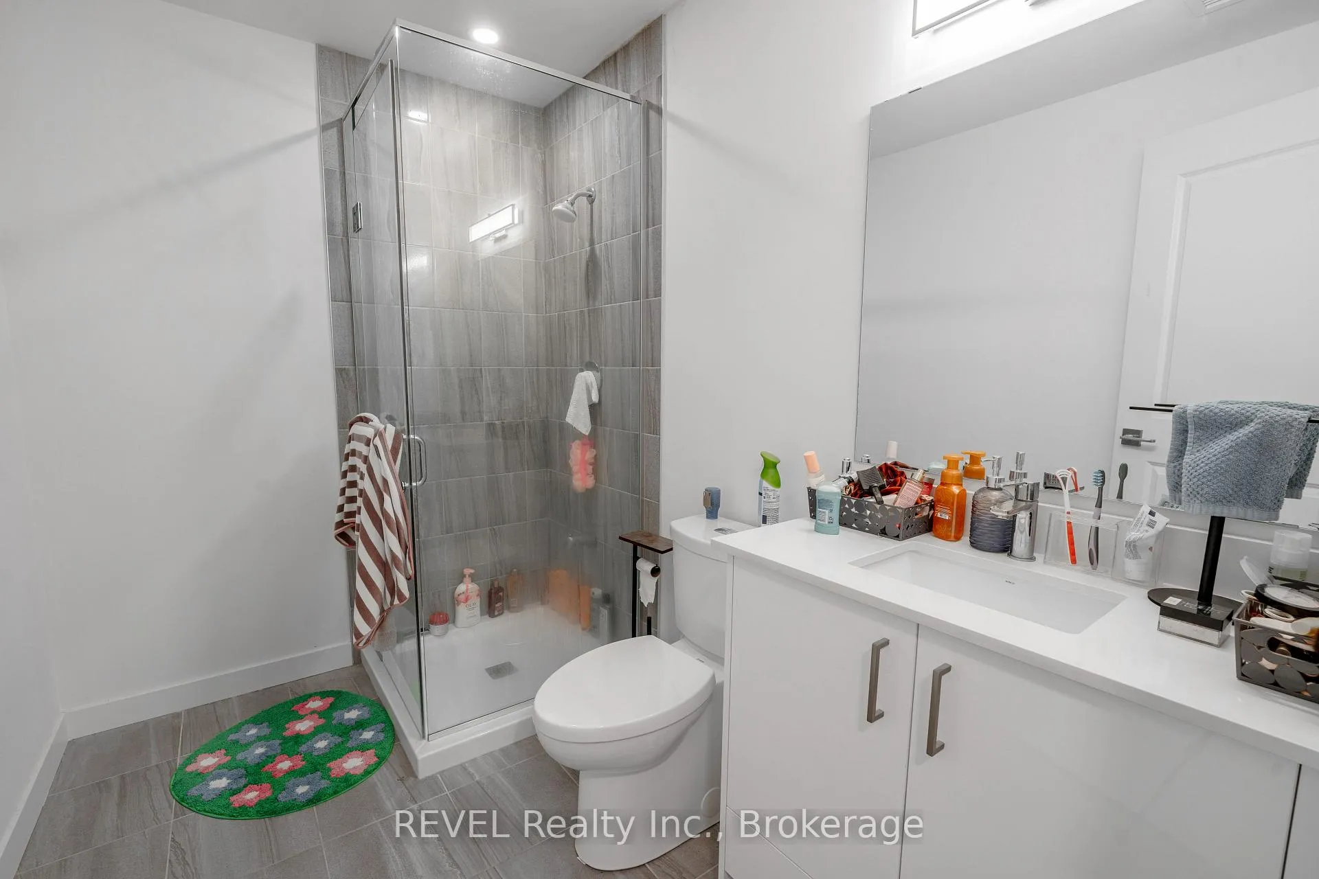 Photo 13 of Unit 216, 7549A Kalar Road, Niagara Falls, Brown — HOMEH