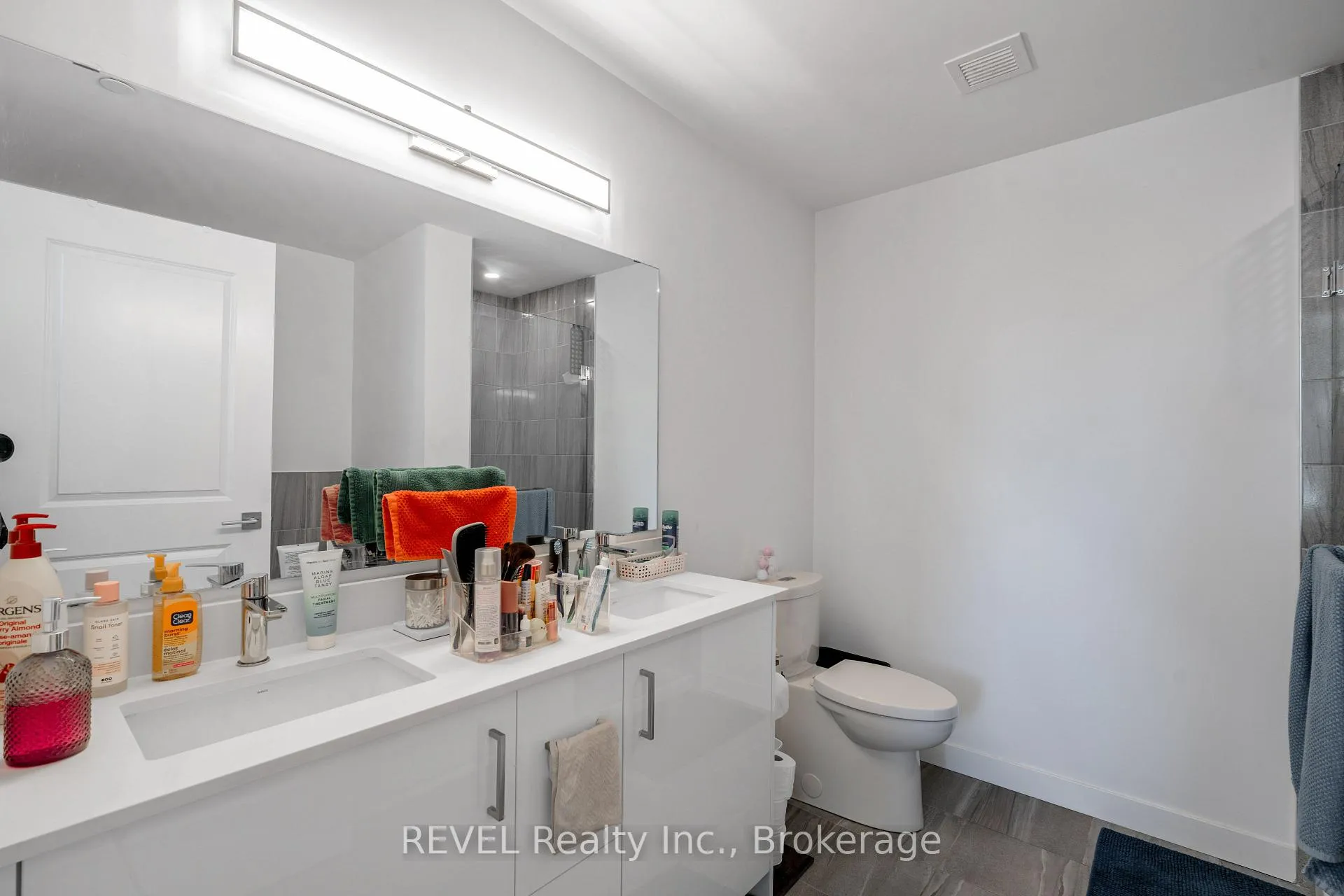 Photo 18 of Unit 216, 7549A Kalar Road, Niagara Falls, Brown — HOMEH