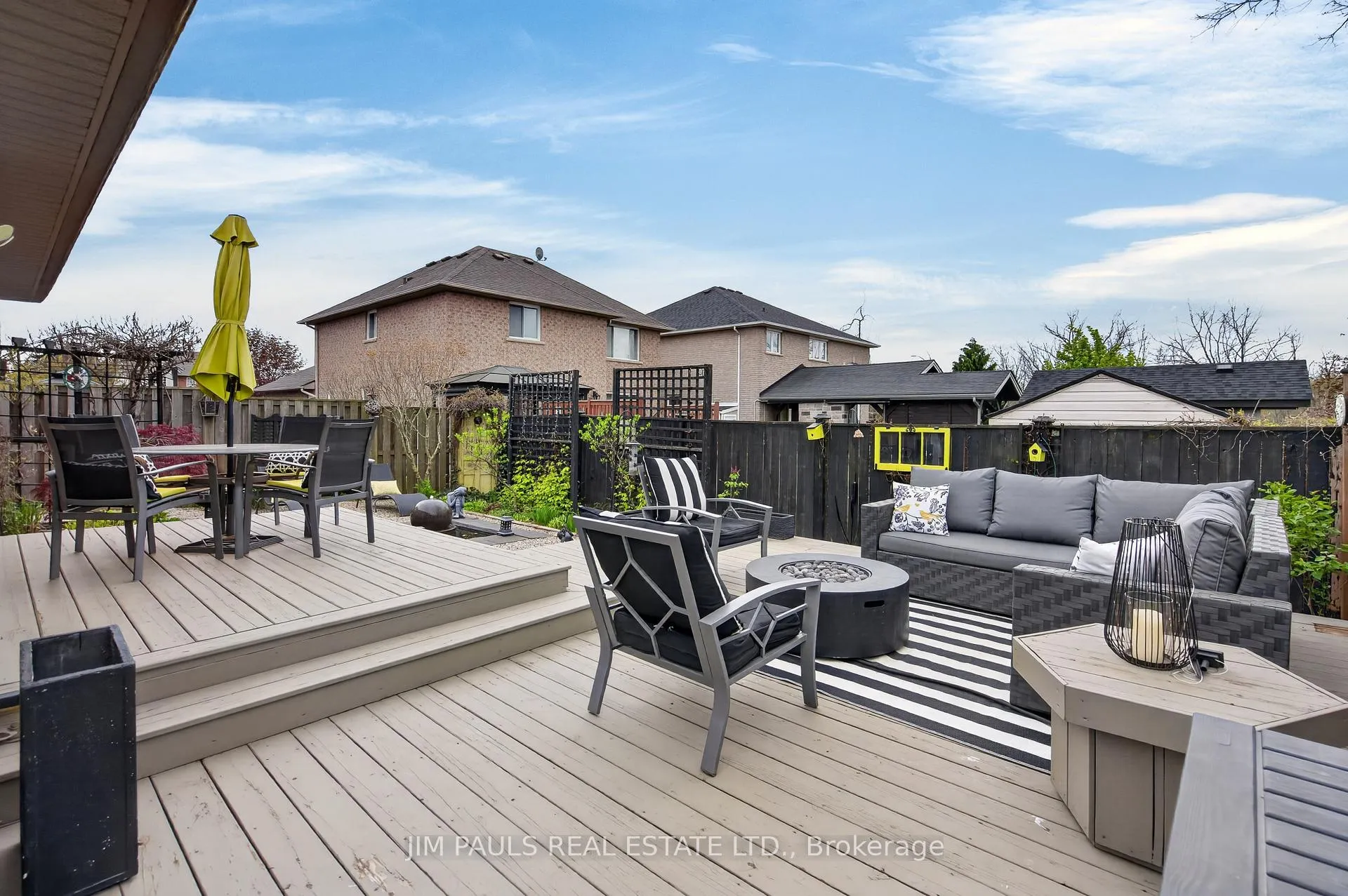 Photo 37 of 802 Upper Horning Road, Hamilton, Gurnett — HOMEH