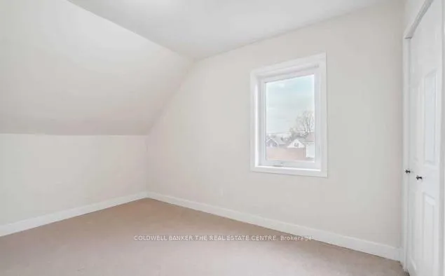 Photo 6 of Unit UPPER, 77 Mohawk Street, Brantford — HOMEH