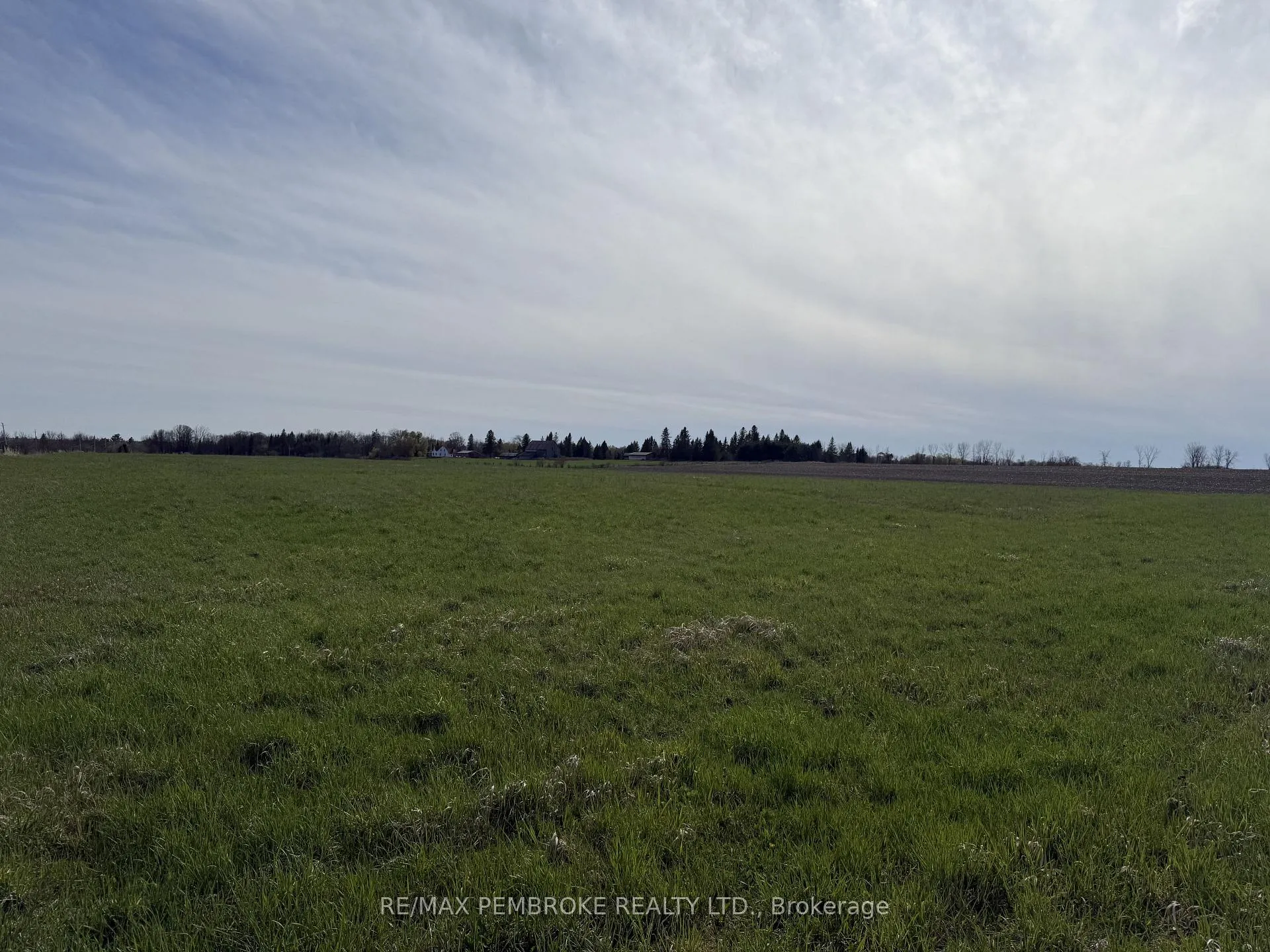 Photo 10 of Lapasse Road, Whitewater Region, Whitewater Region — HOMEH
