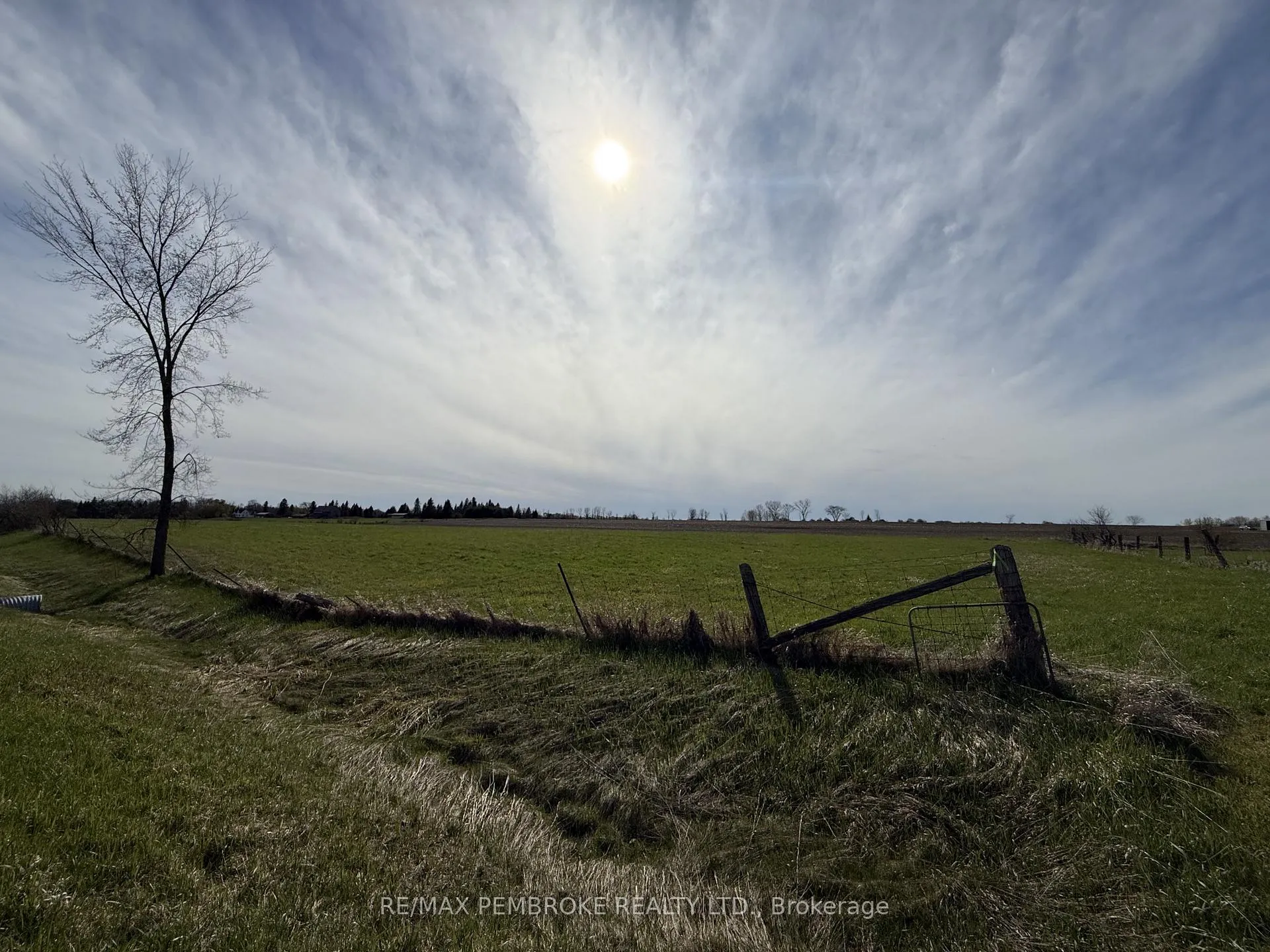 Photo 19 of Lapasse Road, Whitewater Region, Whitewater Region — HOMEH