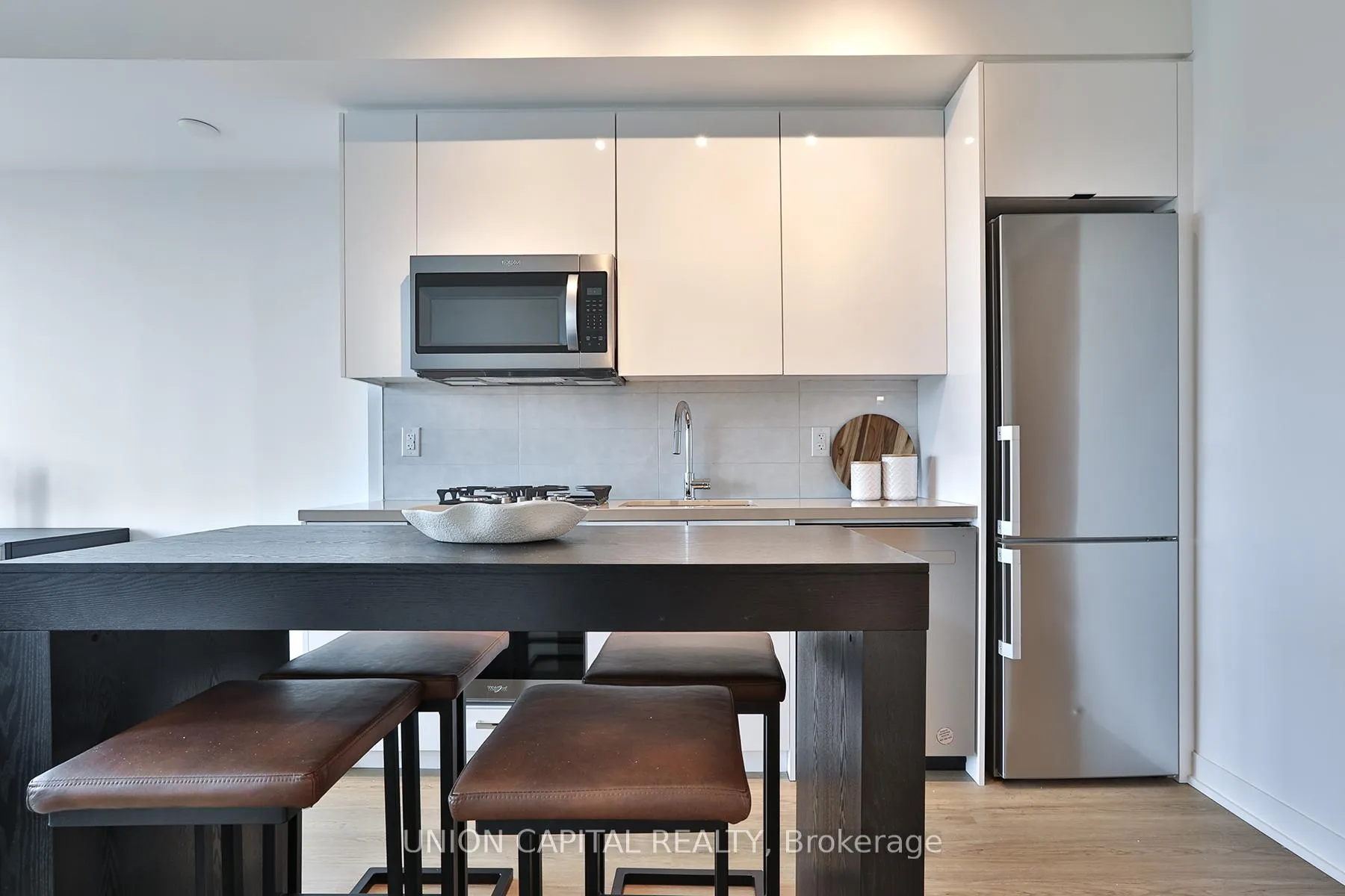 Photo 8 of Unit 402, 195 McCaul Street, Toronto, Kensington-Chinatown — HOMEH