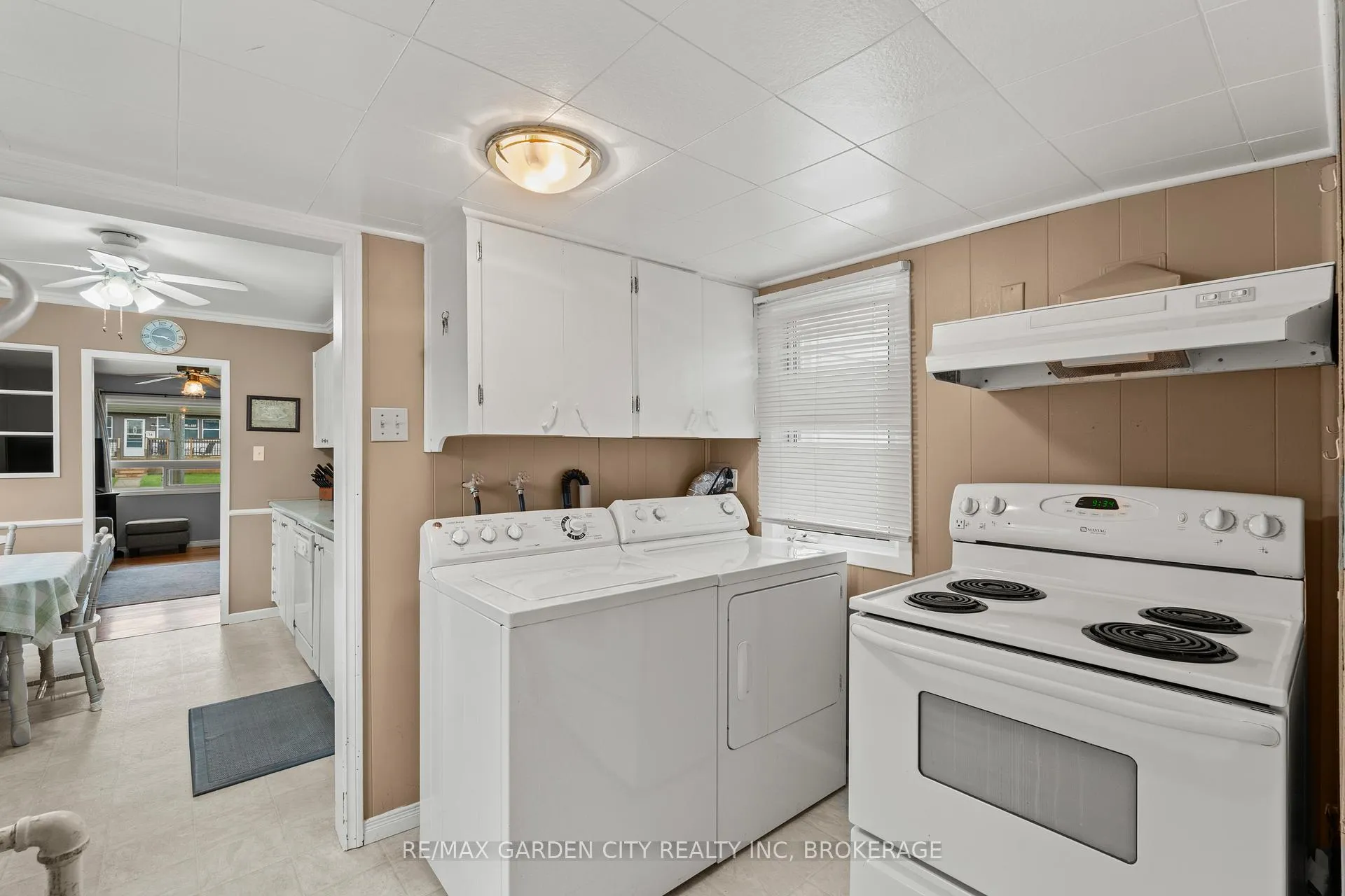 Photo 15 of 11 Lincoln Avenue, St. Catharines, Oakdale — HOMEH