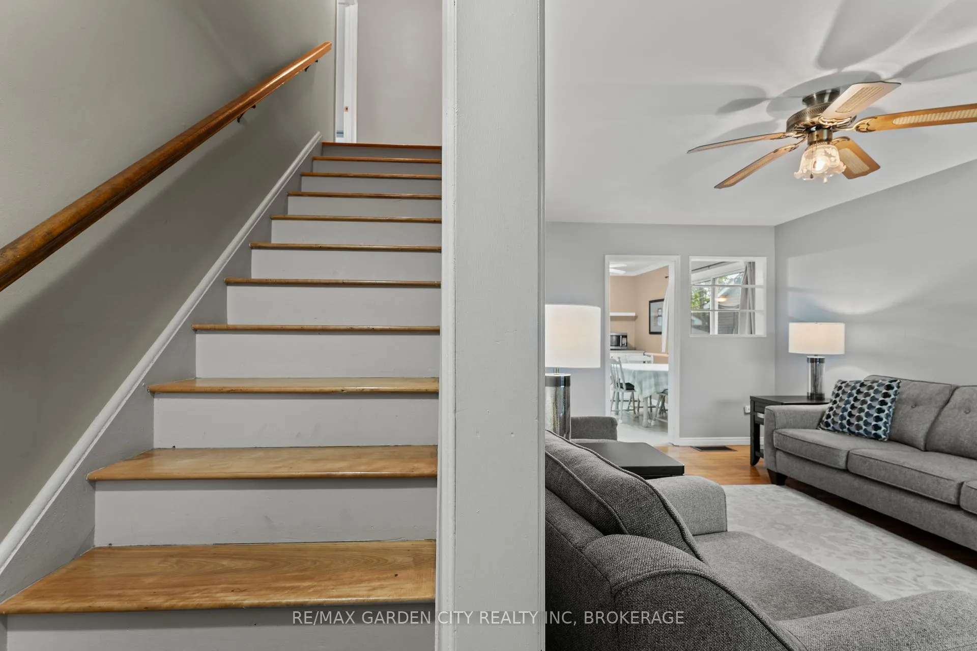 Photo 18 of 11 Lincoln Avenue, St. Catharines, Oakdale — HOMEH
