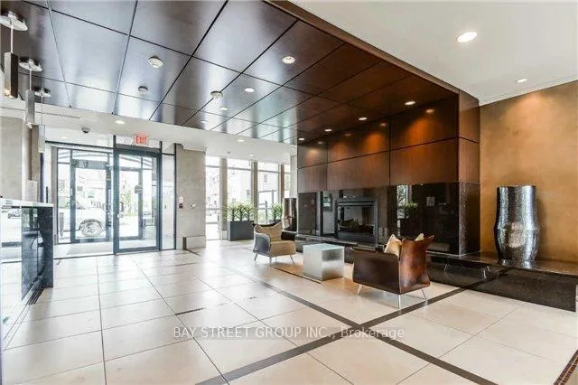 Photo 4 of Unit 1304, 151 Upper Duke Crescent, Markham, Unionville — HOMEH