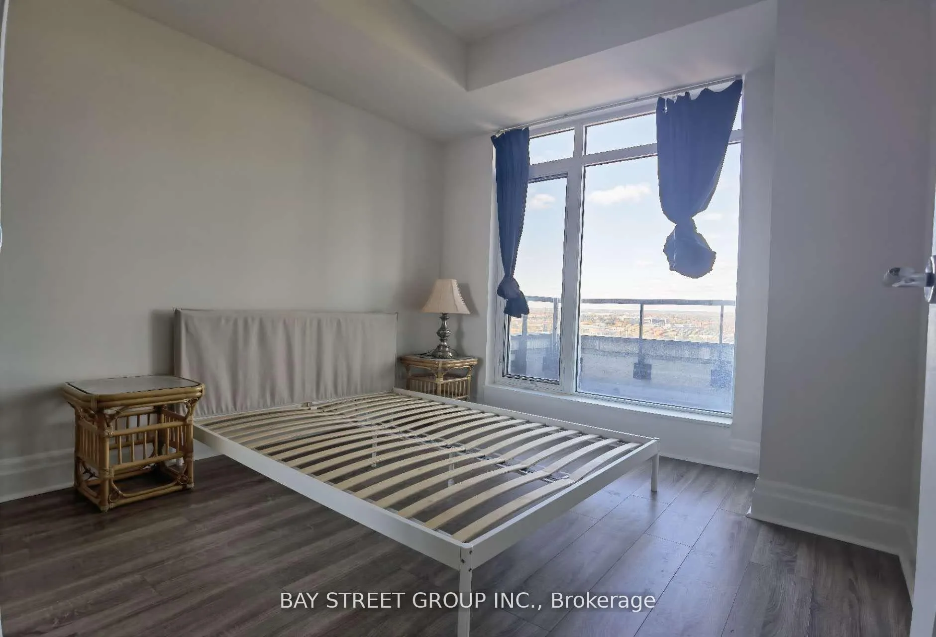 Photo 12 of Unit 1304, 151 Upper Duke Crescent, Markham, Unionville — HOMEH