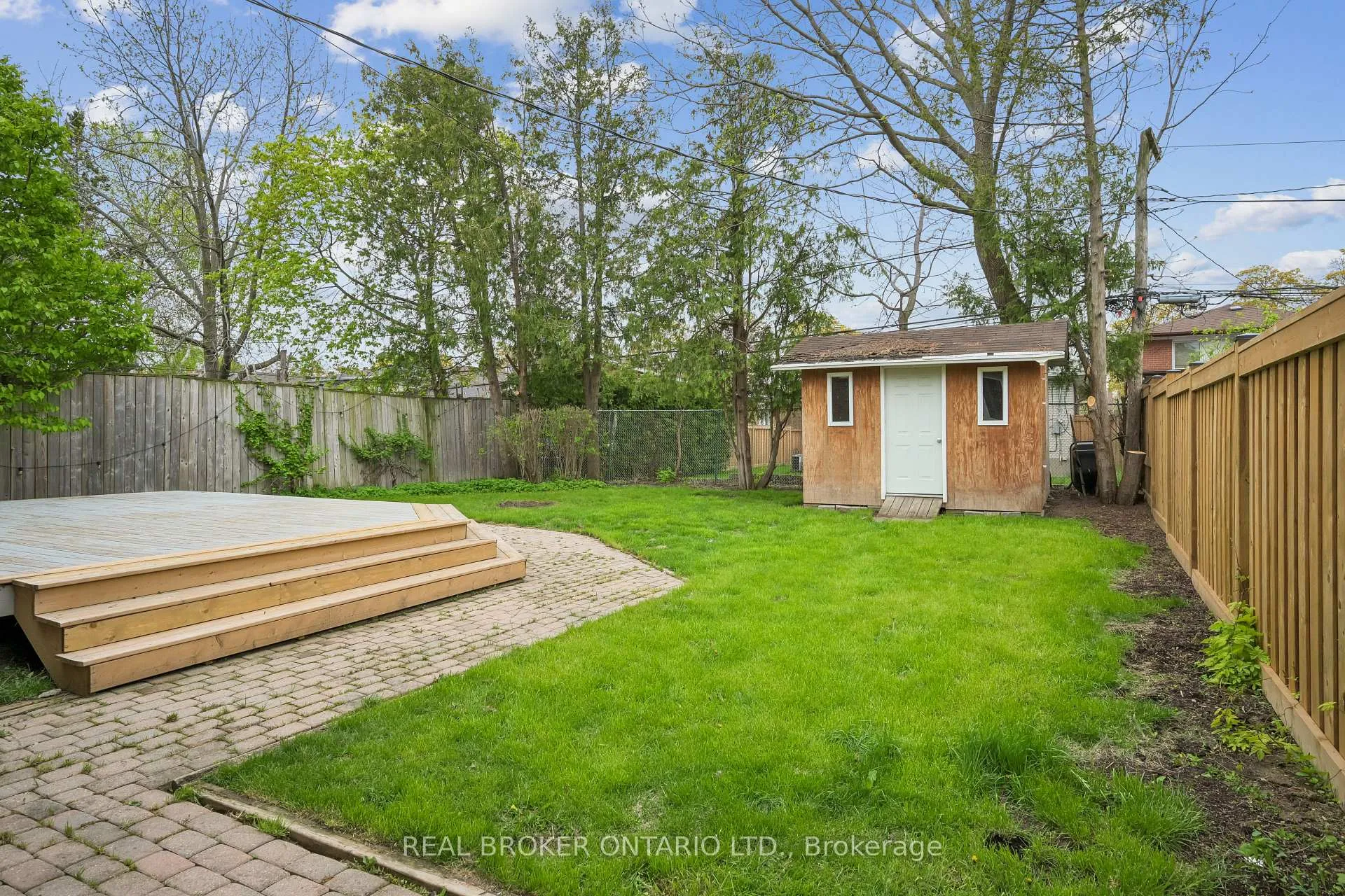 Photo 27 of 77 Norgrove Crescent, Etobicoke, Willowridge-Martingrove-Richview — HOMEH