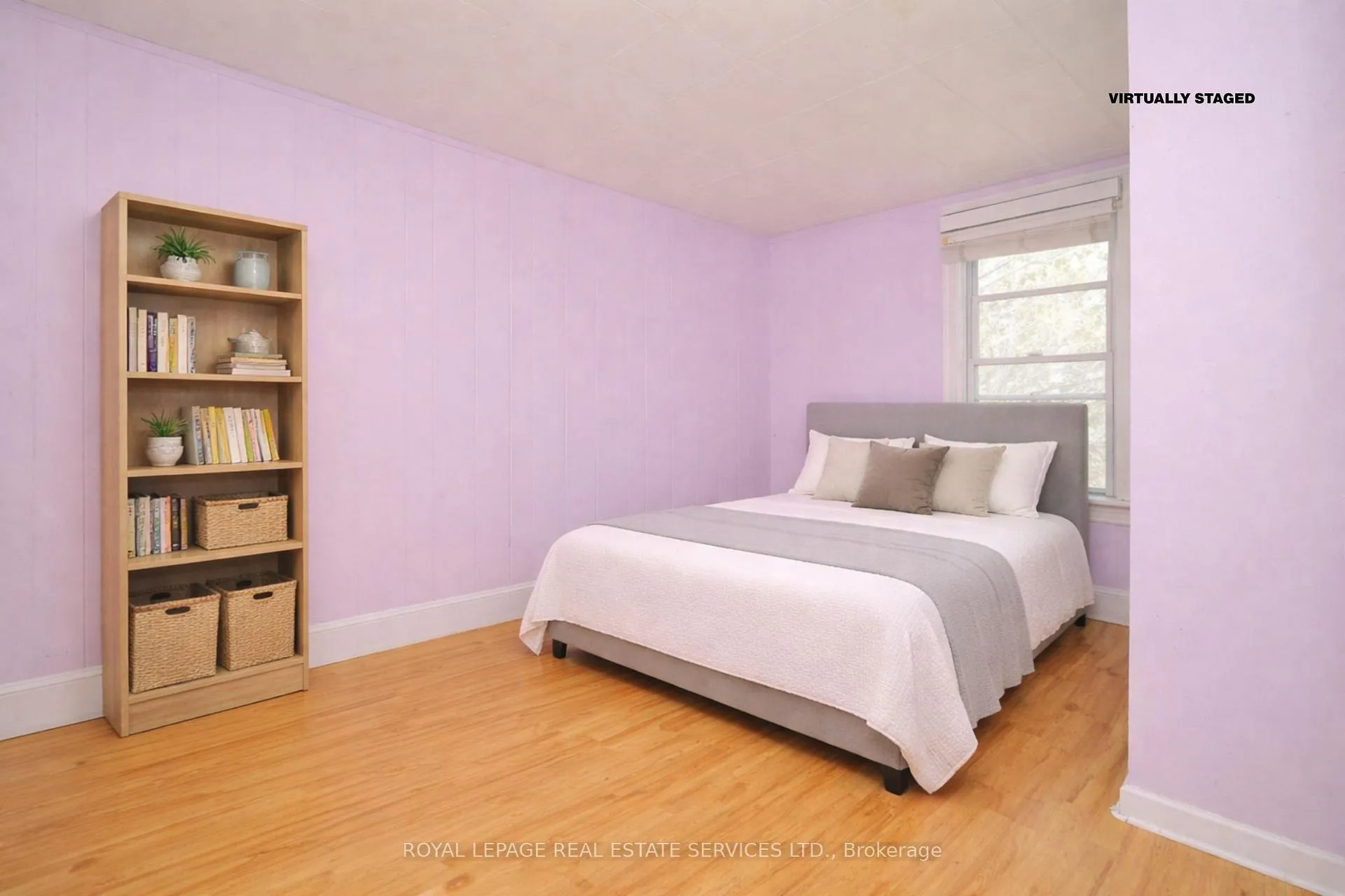Photo 3 of 224 Broadway Avenue, Hamilton, Ainslie Wood — HOMEH