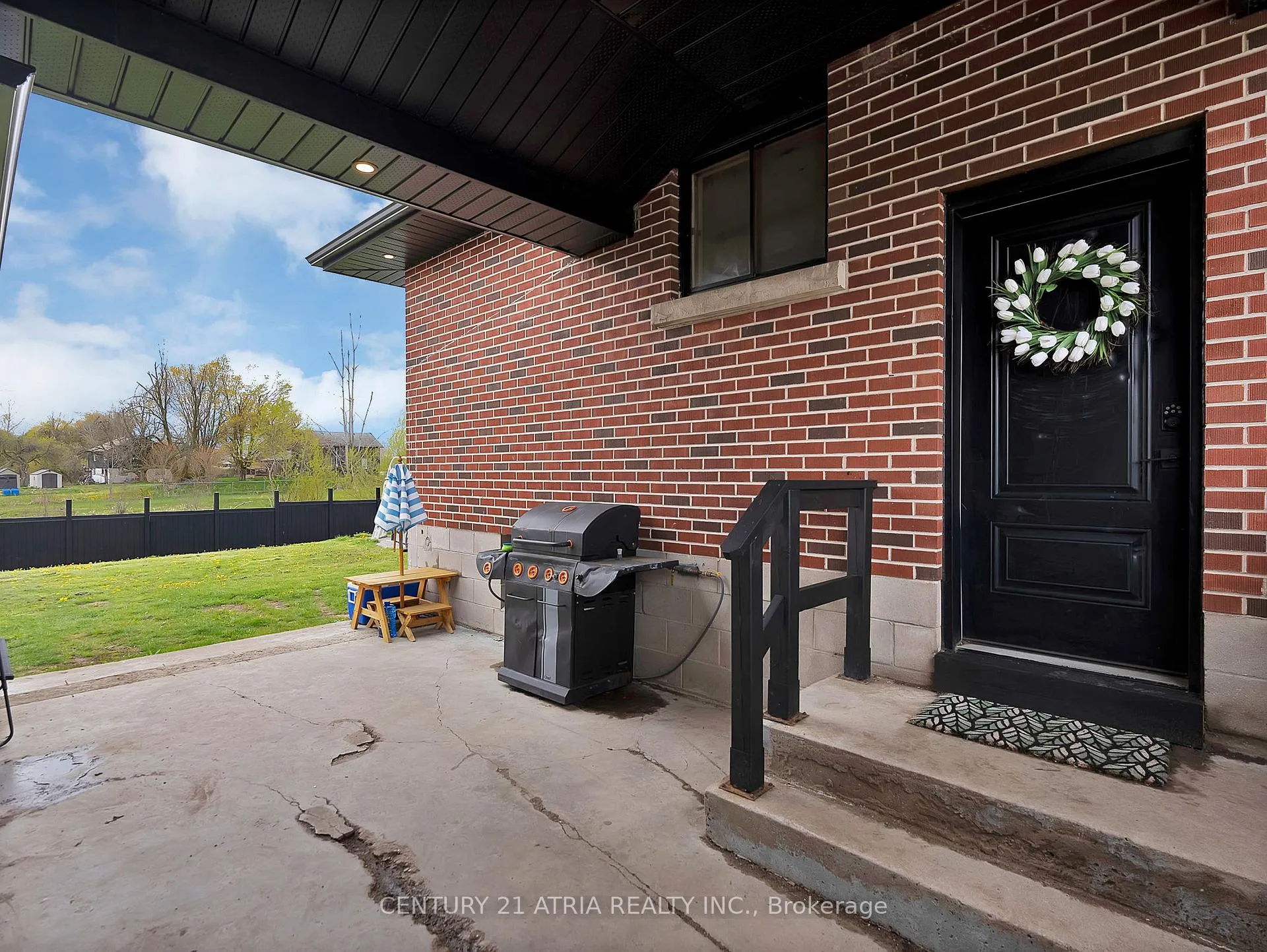 Photo 6 of 6552 Yonge Street, Innisfil, Rural Innisfil — HOMEH