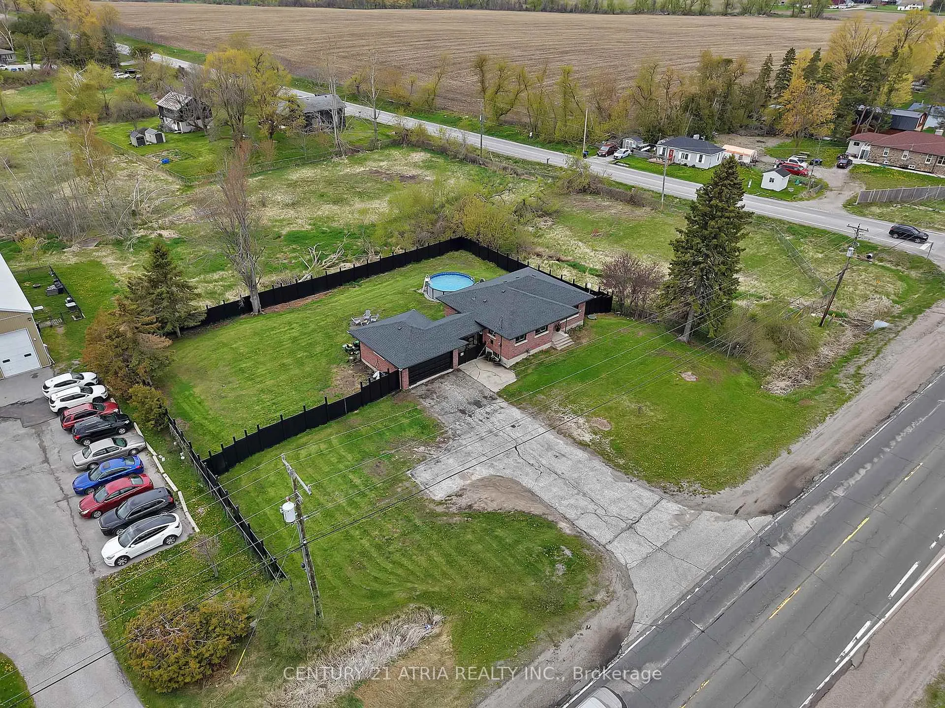 Photo 33 of 6552 Yonge Street, Innisfil, Rural Innisfil — HOMEH