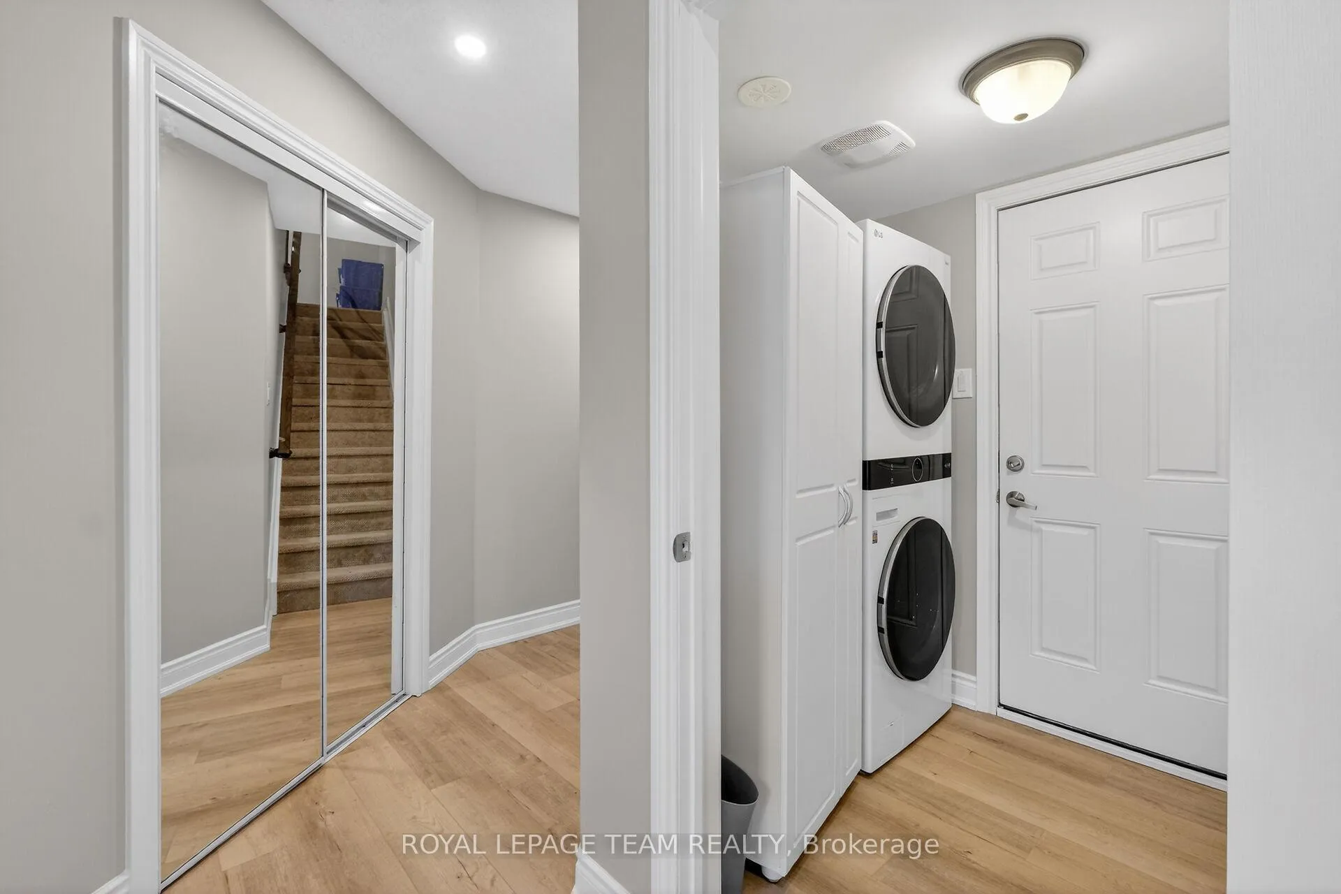 Photo 9 of 216 Cayman Road, Ottawa, Stittsville (North) — HOMEH